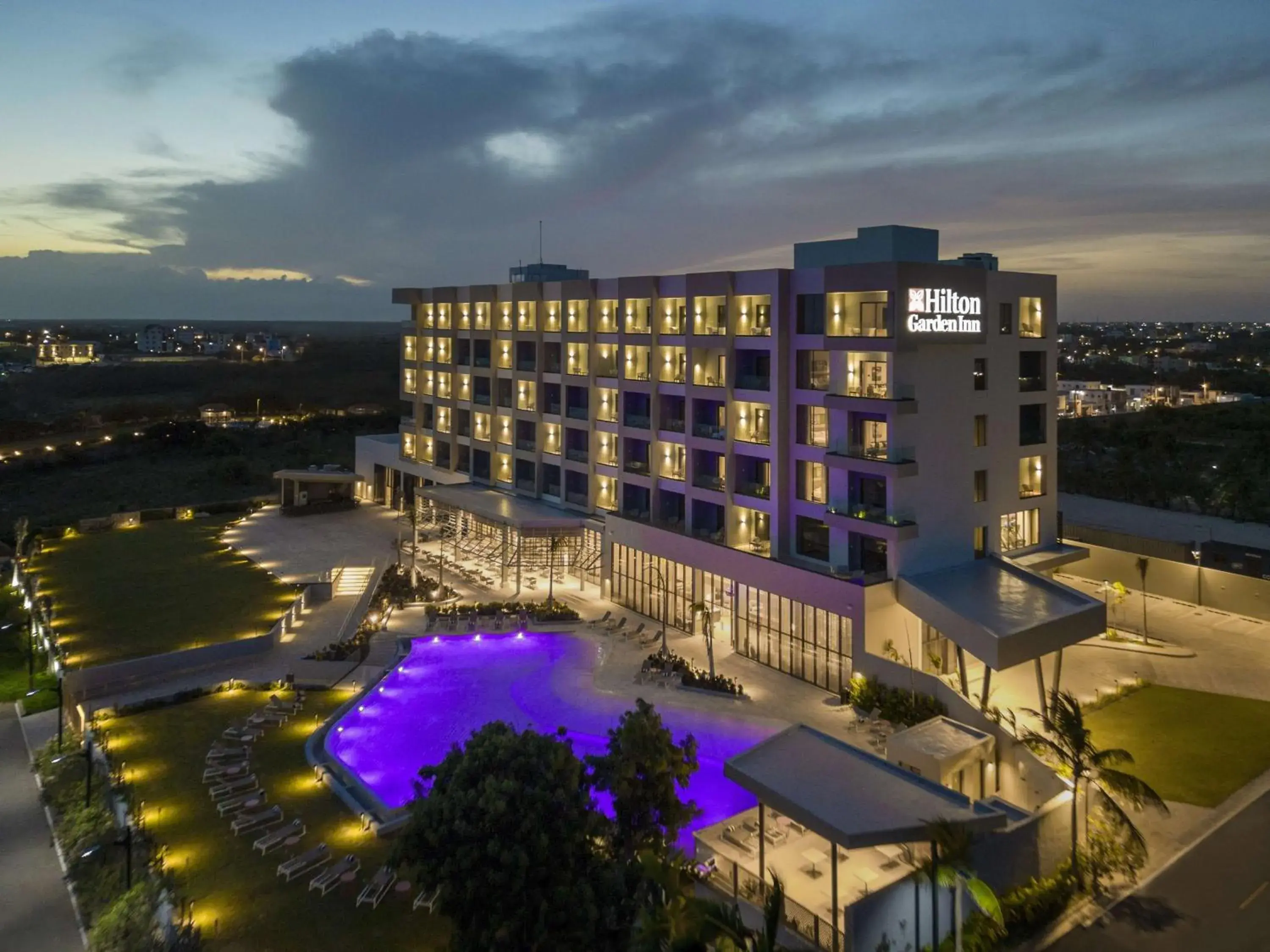 Property building in Hilton Garden Inn La Romana Property building in Hilton Garden Inn La Romana