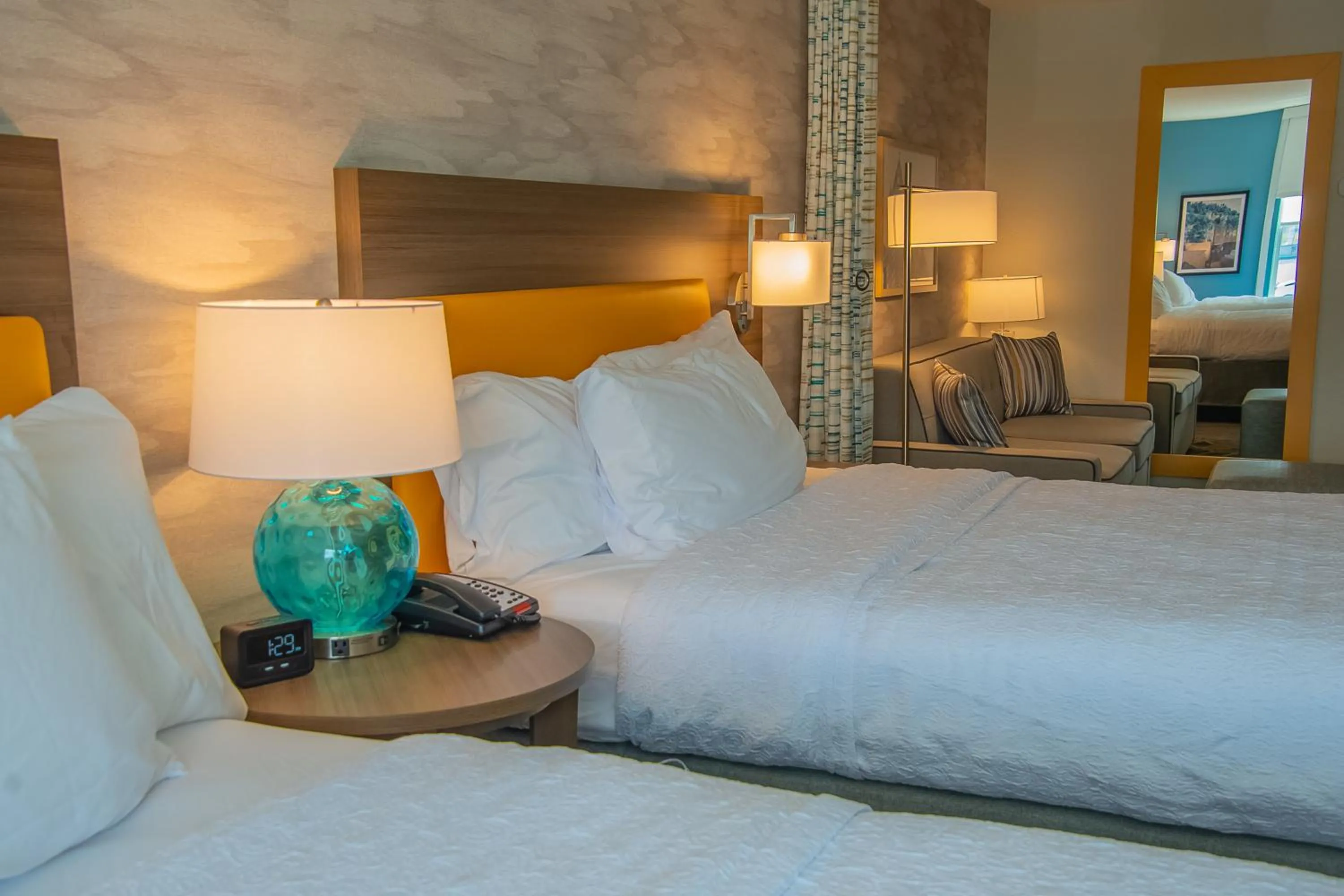 Photo of the whole room, Bed in Home2 Suites By Hilton Logansport