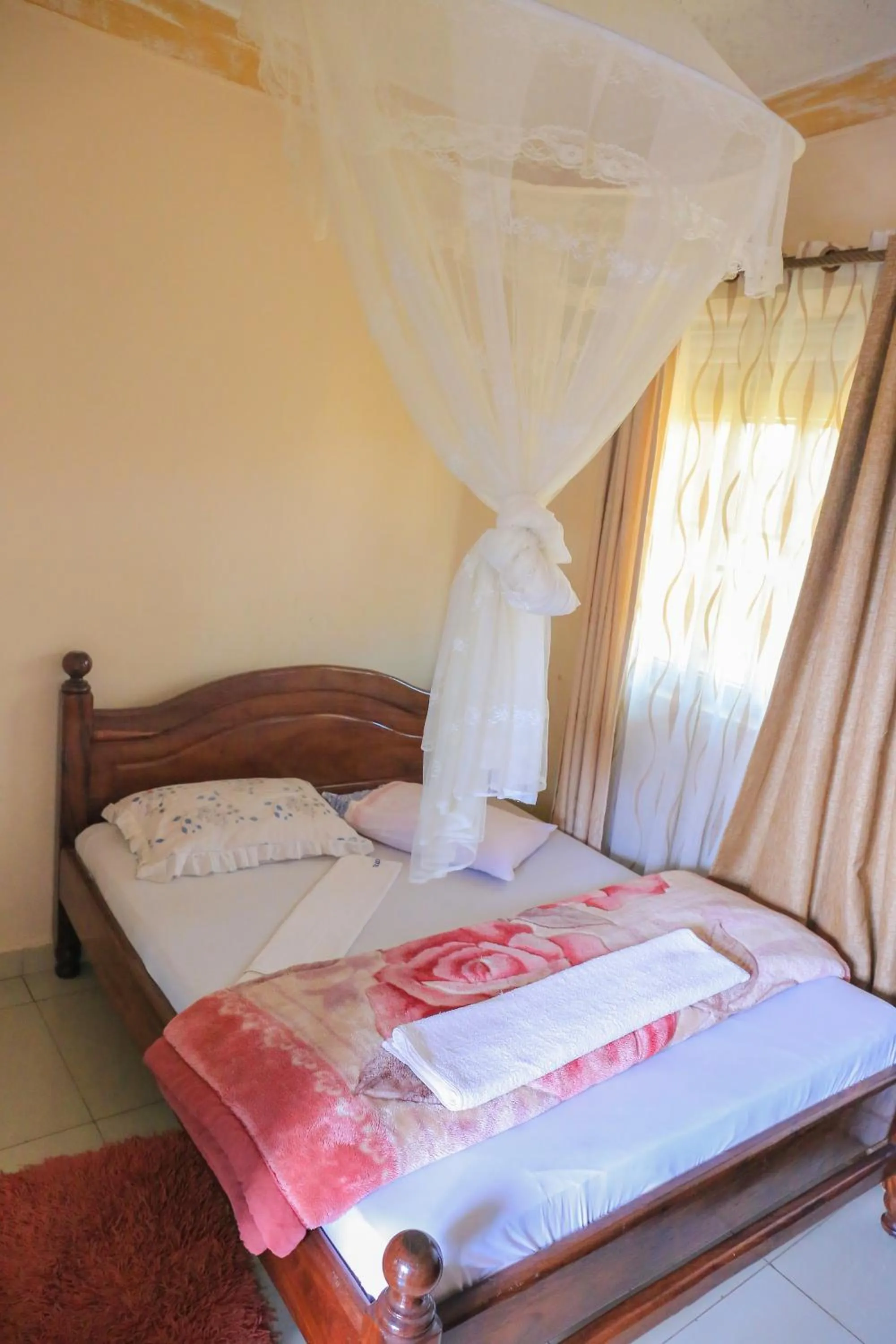 Bed in Precise Motel