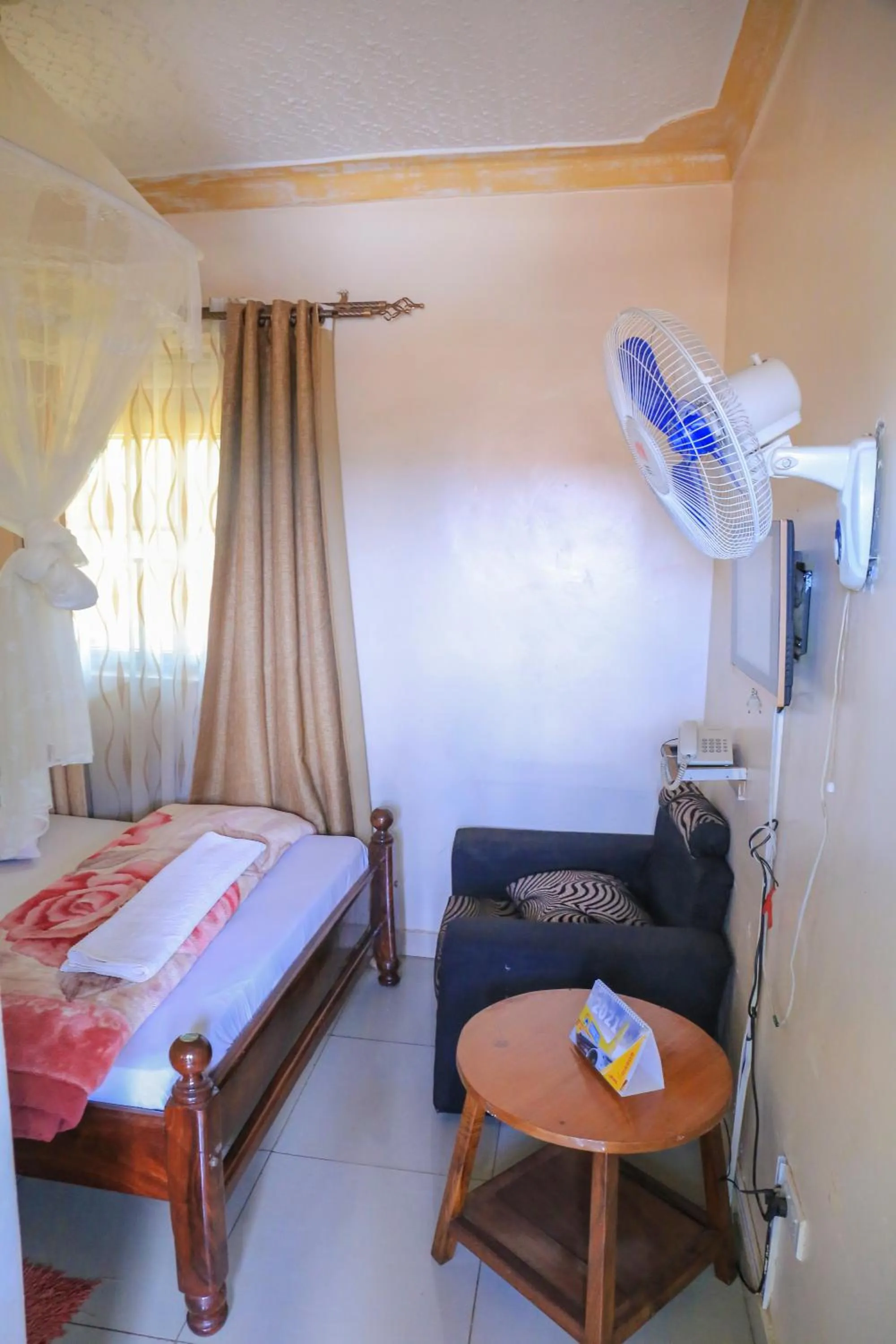 Bed in Precise Motel