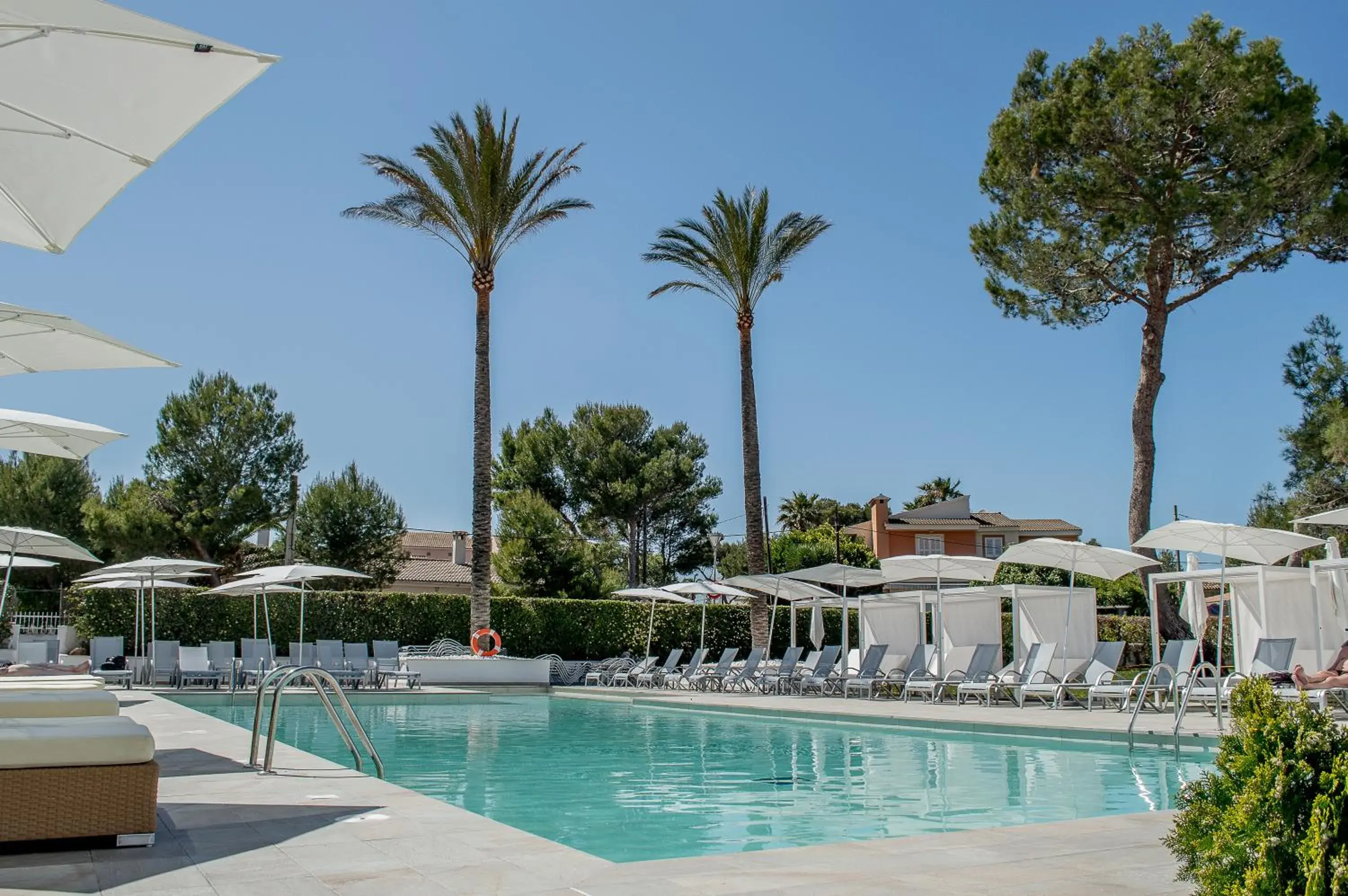 Swimming pool in BQ Sarah -Adults Only Swimming pool in BQ Sarah -Adults Only