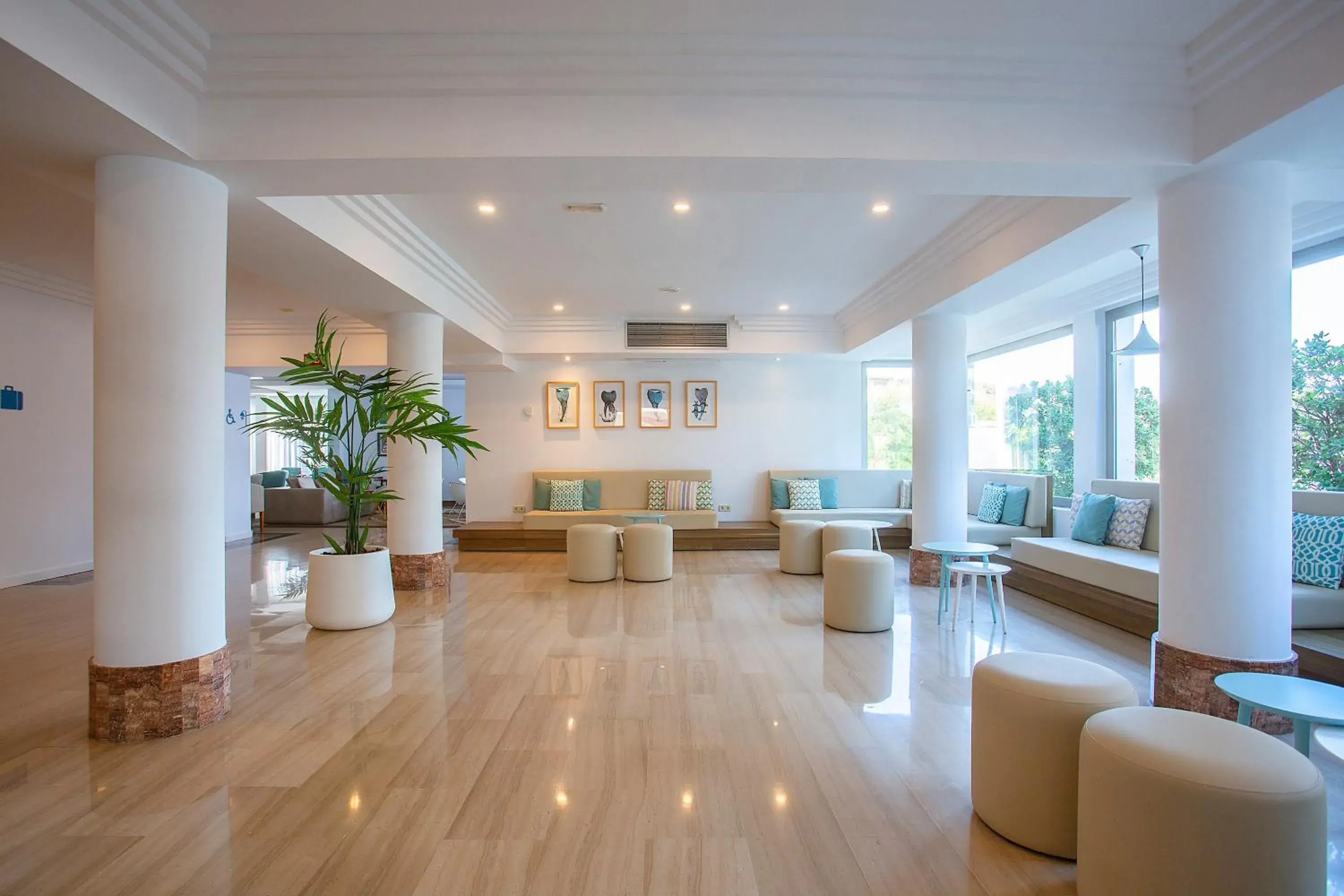 Living room in BQ Sarah -Adults Only Living room in BQ Sarah -Adults Only