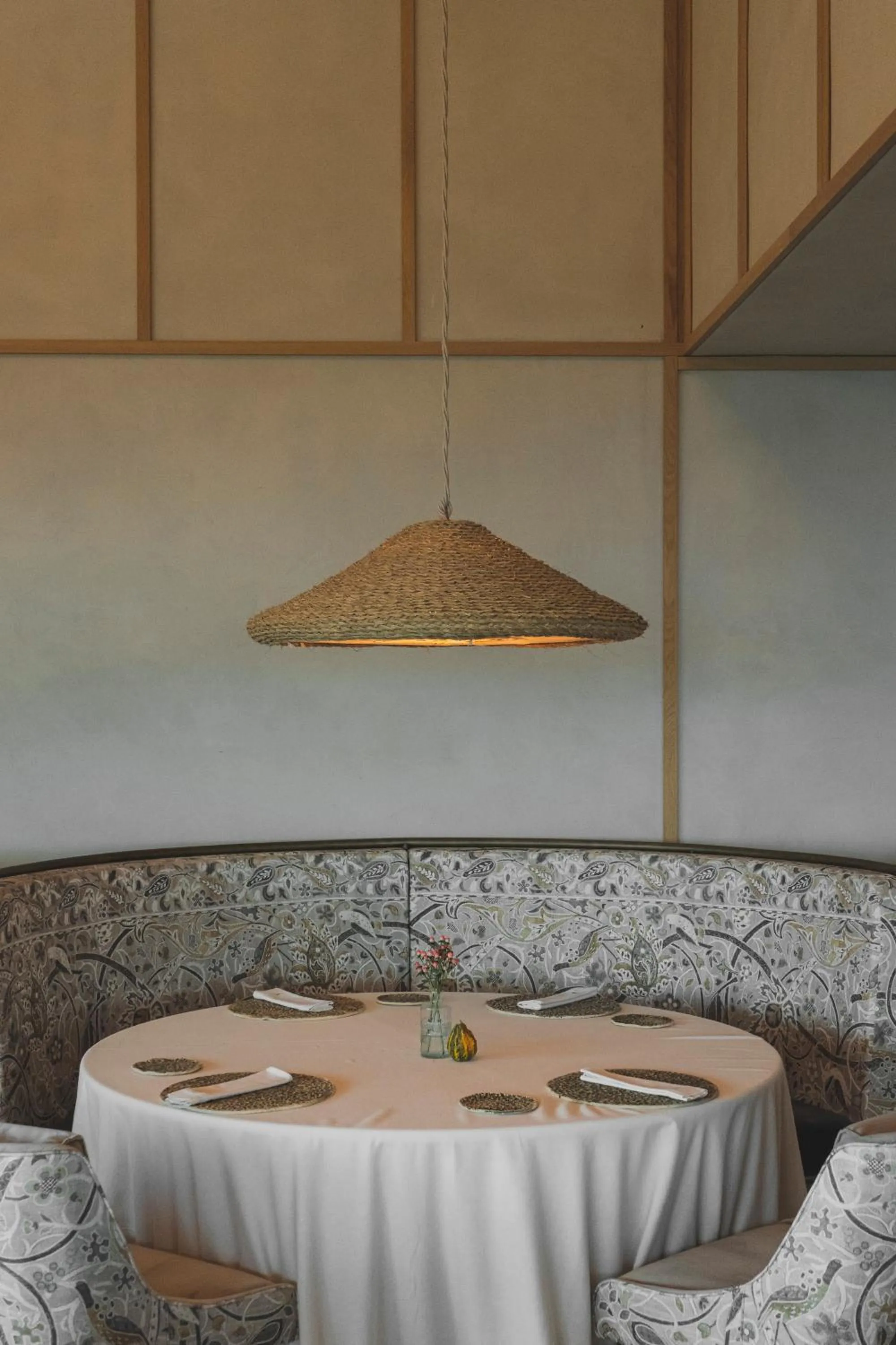 Restaurant/places to eat in CoolRooms Palacio de Luces