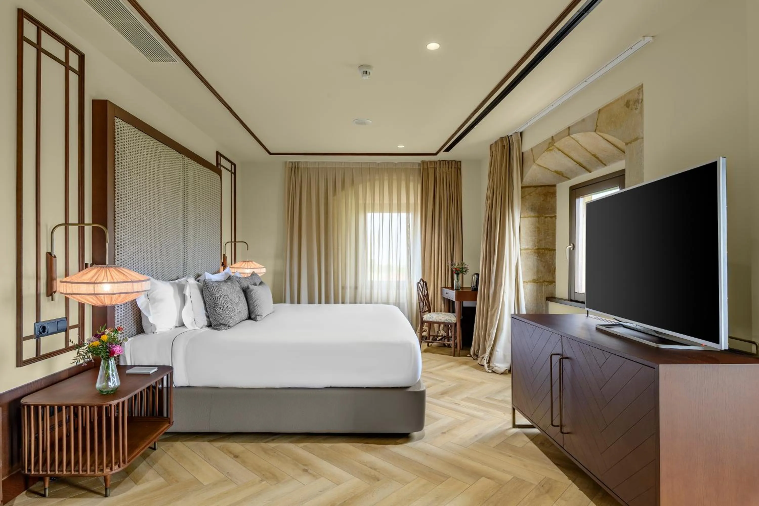 Bed in CoolRooms Palacio de Luces