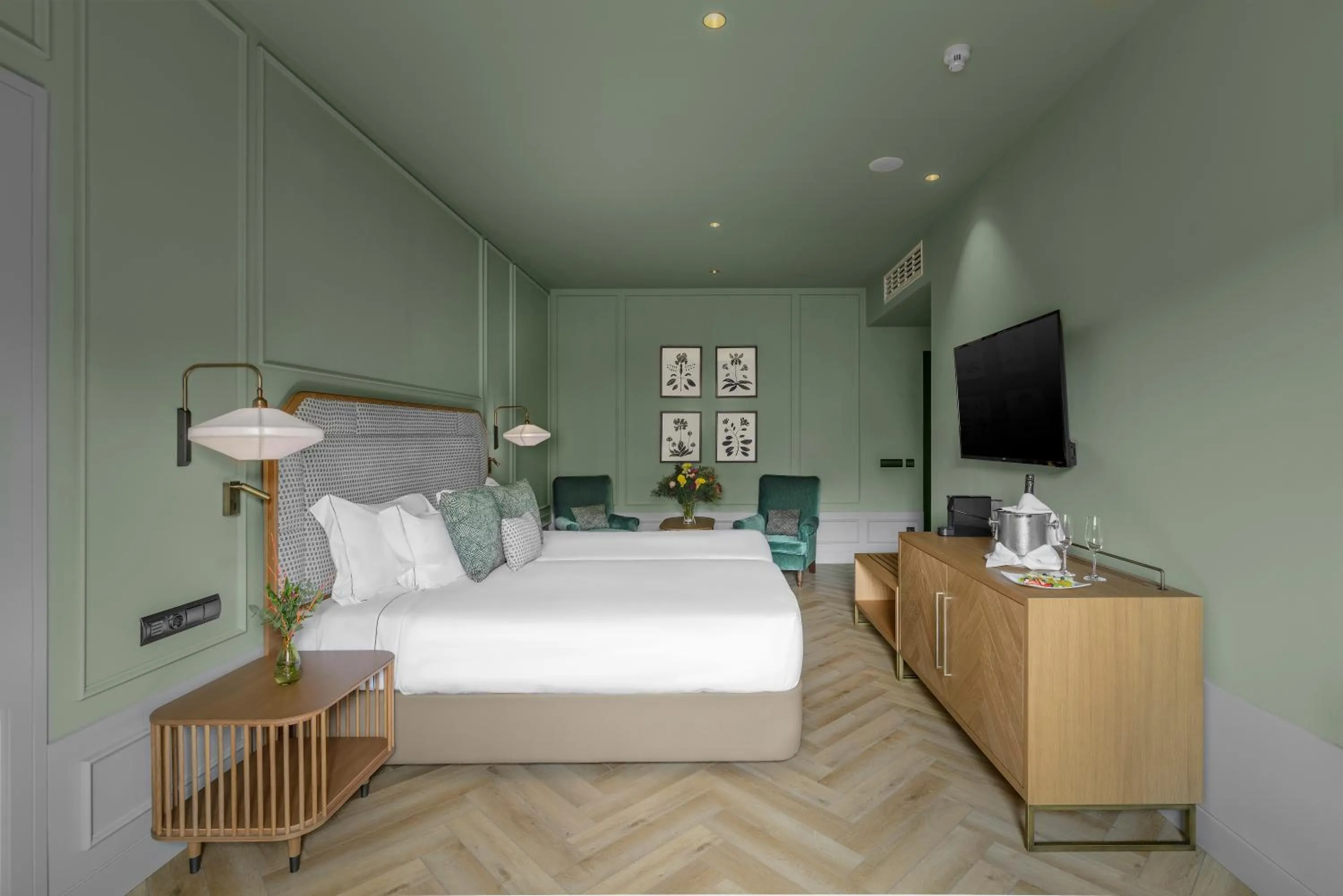 Bed in CoolRooms Palacio de Luces