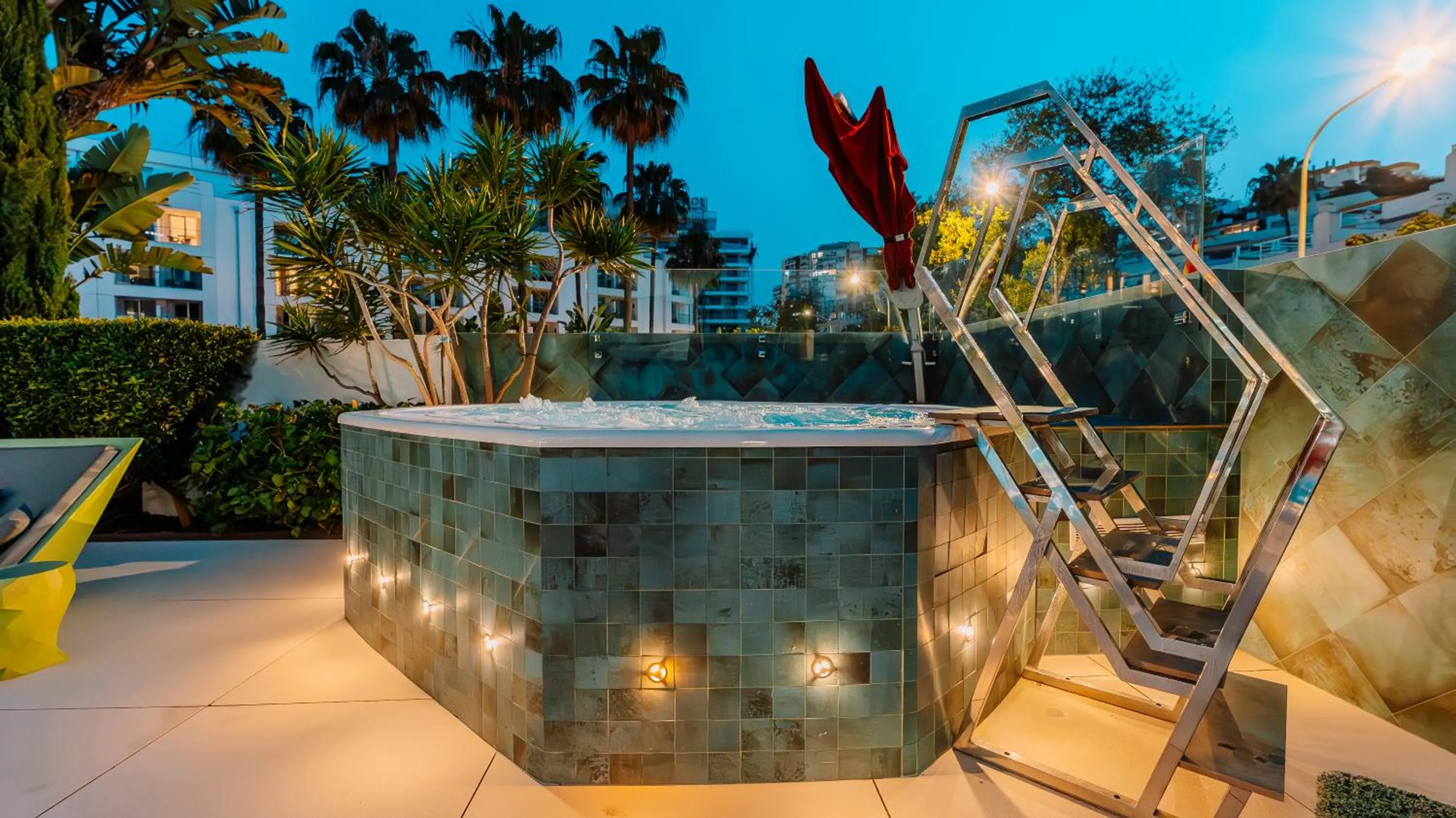 Night in Essence Hotel Boutique