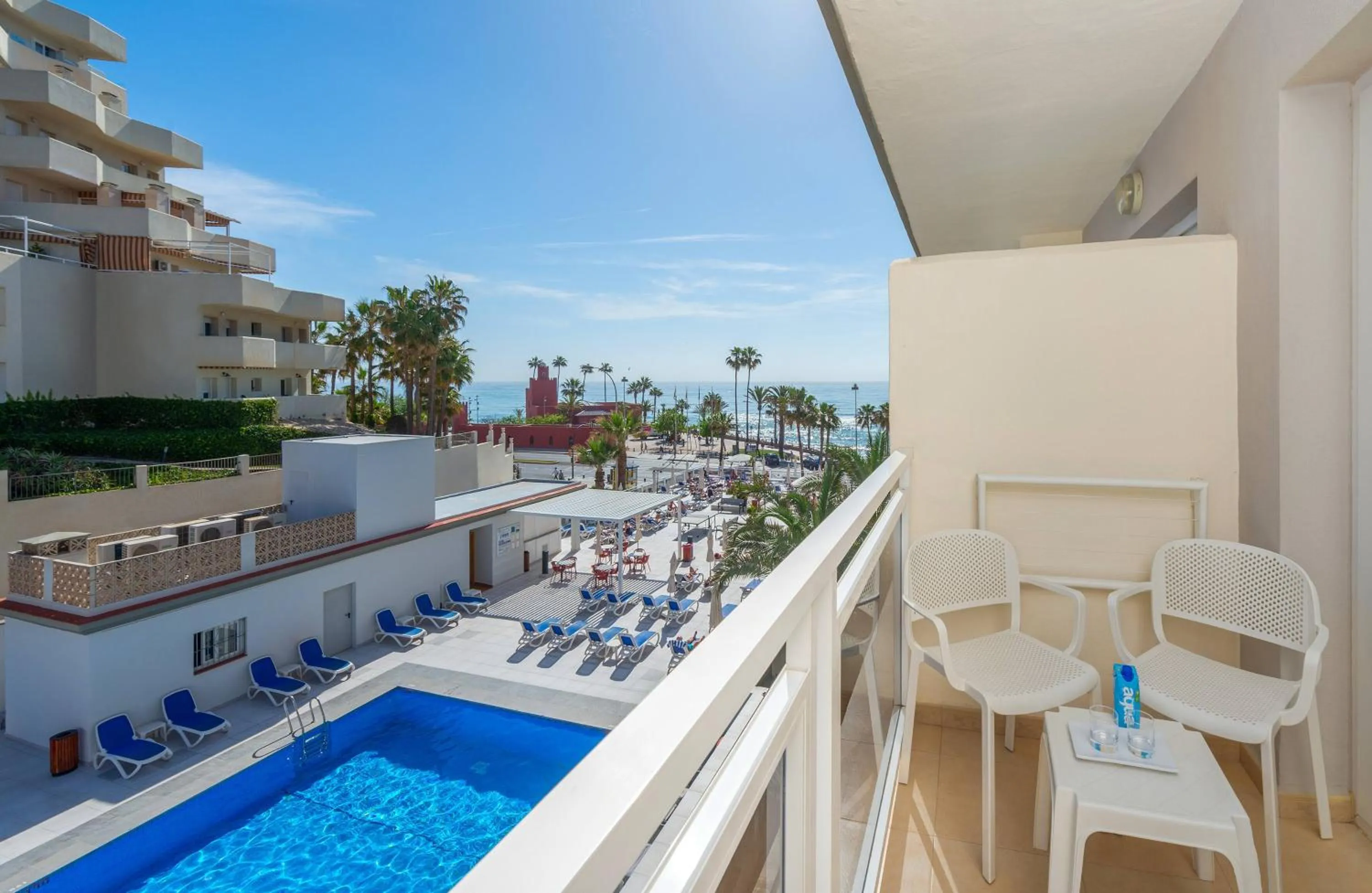 Property building in Hotel Las Arenas Affiliated by Meliá