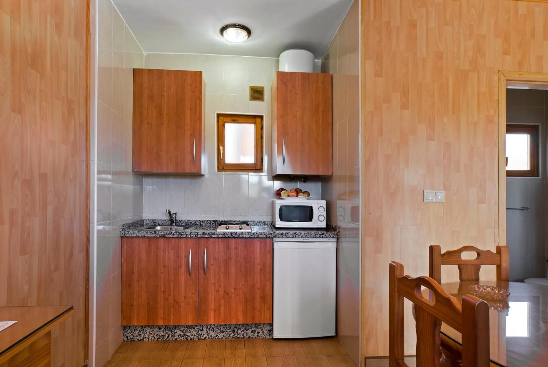 Kitchen or kitchenette in Camping Carlos III