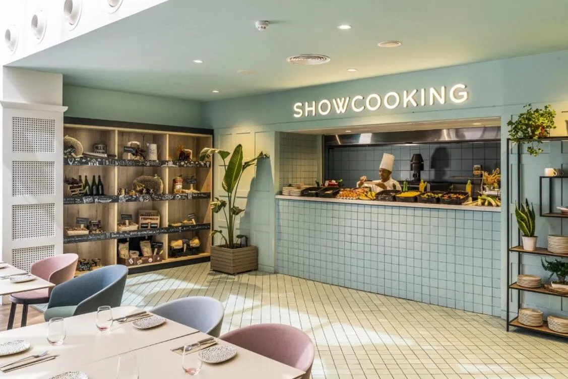 Pullman Madrid Airport & Feria