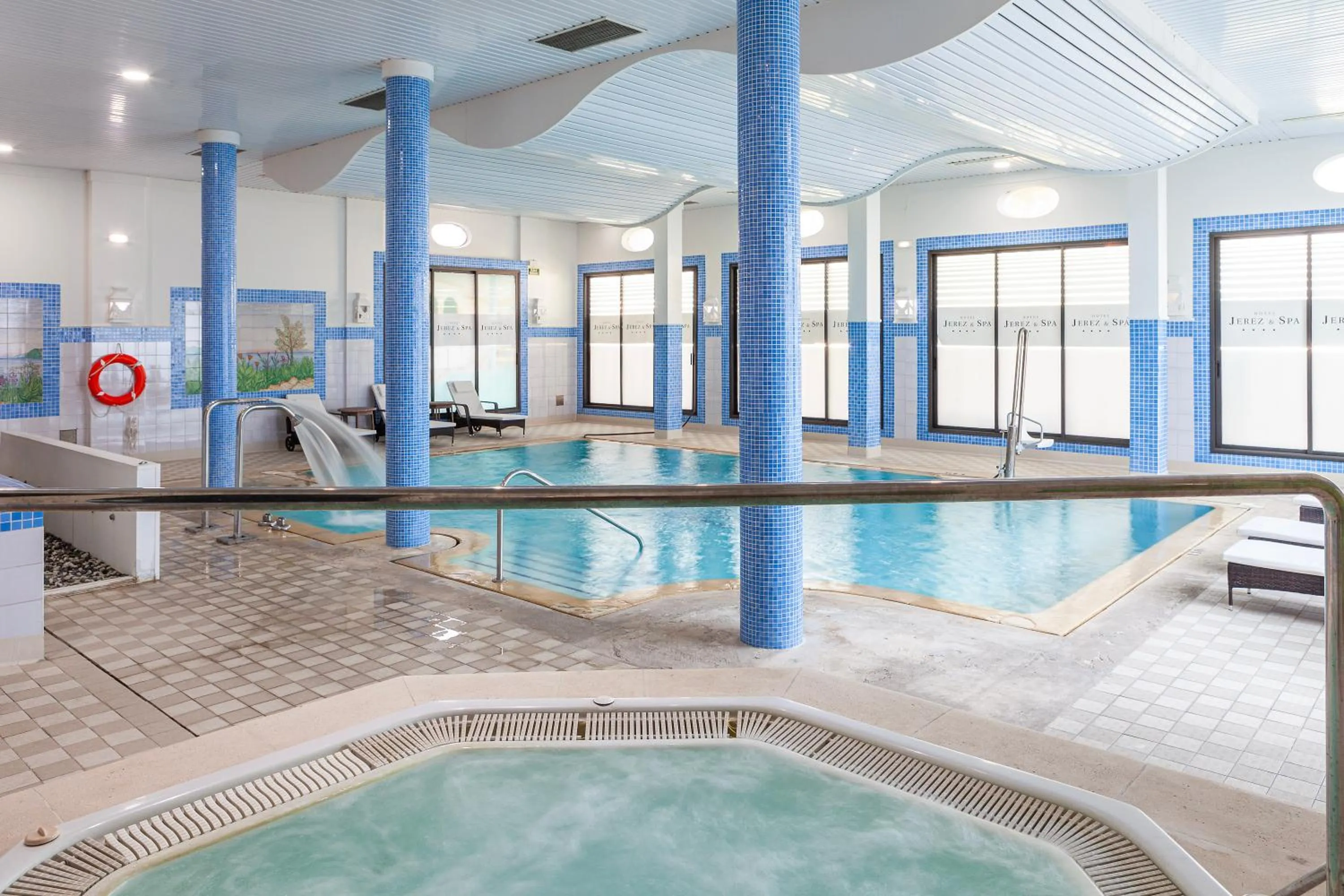 Spa and wellness centre/facilities in Hotel Jerez & Spa
