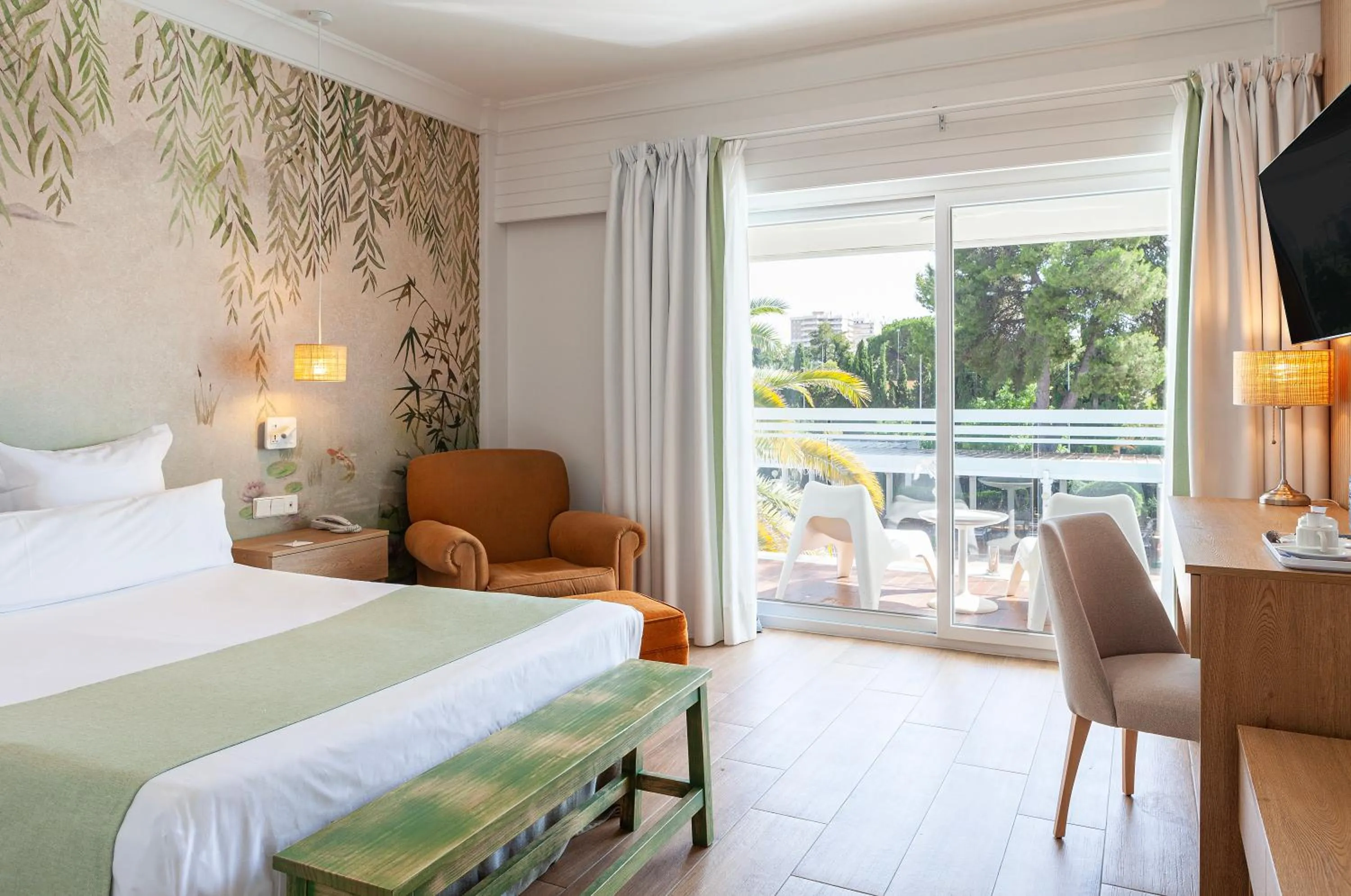 Bedroom, Bed in Hotel Jerez & Spa