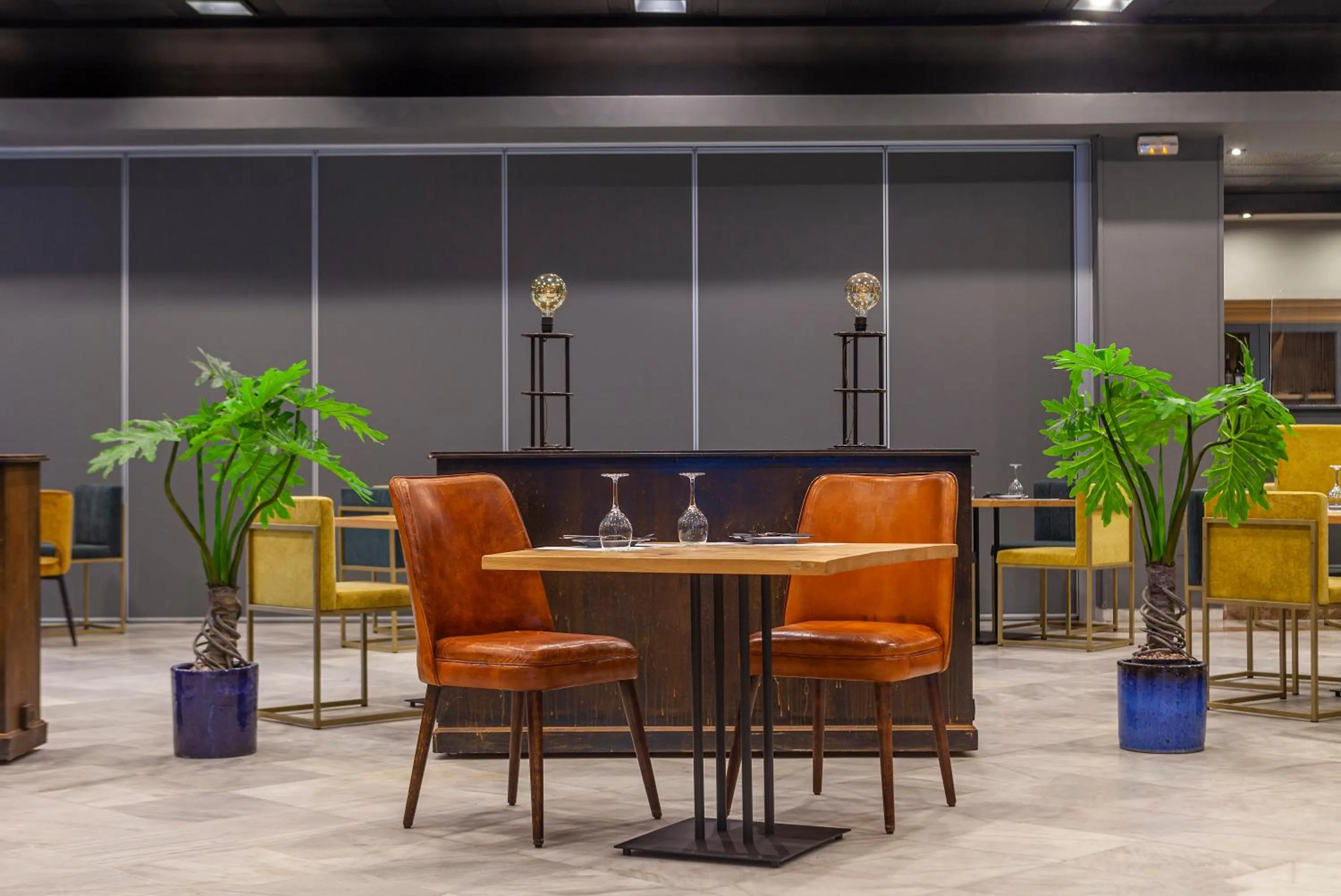 Restaurant/places to eat in Hotel Jerez & Spa