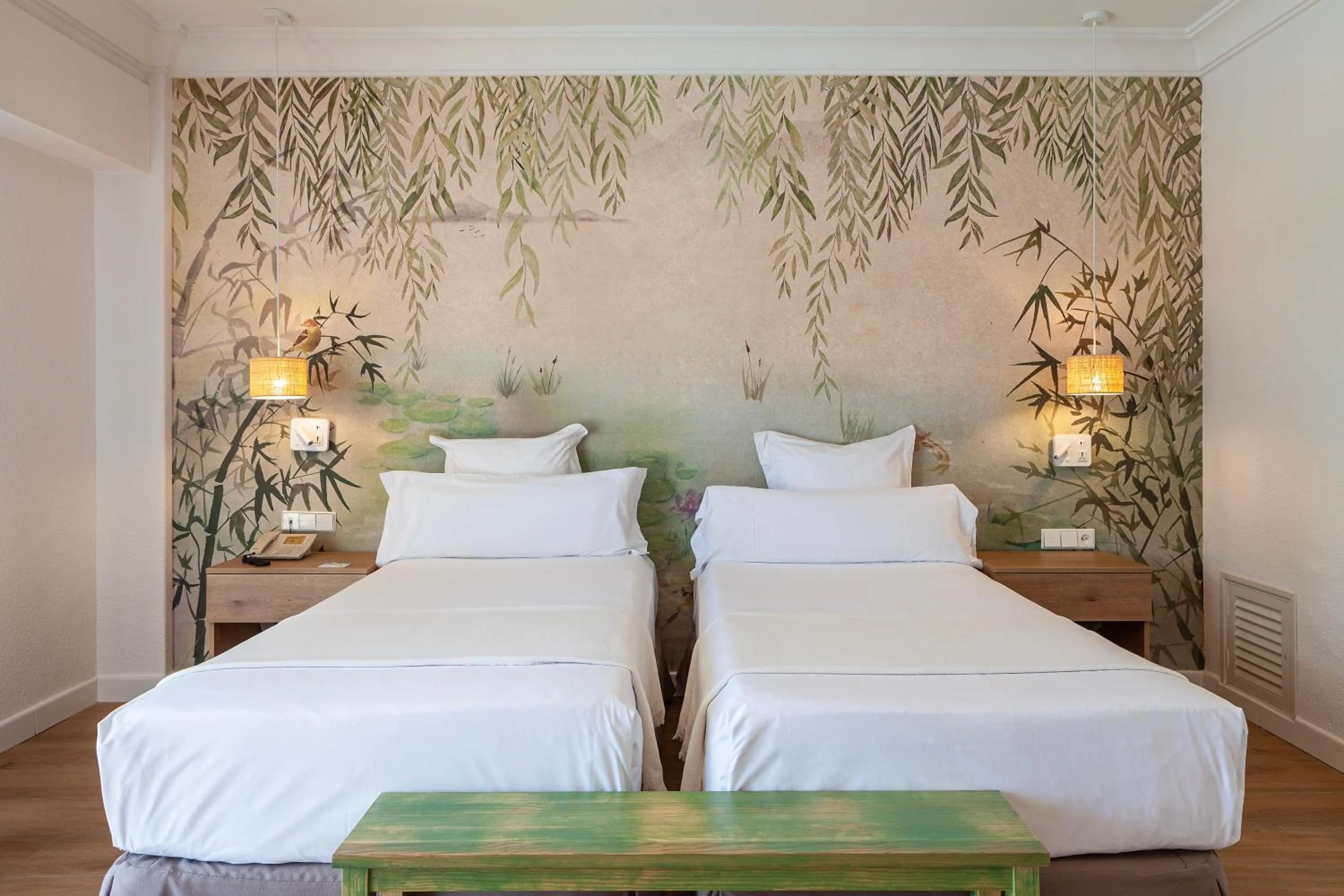 Bed in Hotel Jerez & Spa