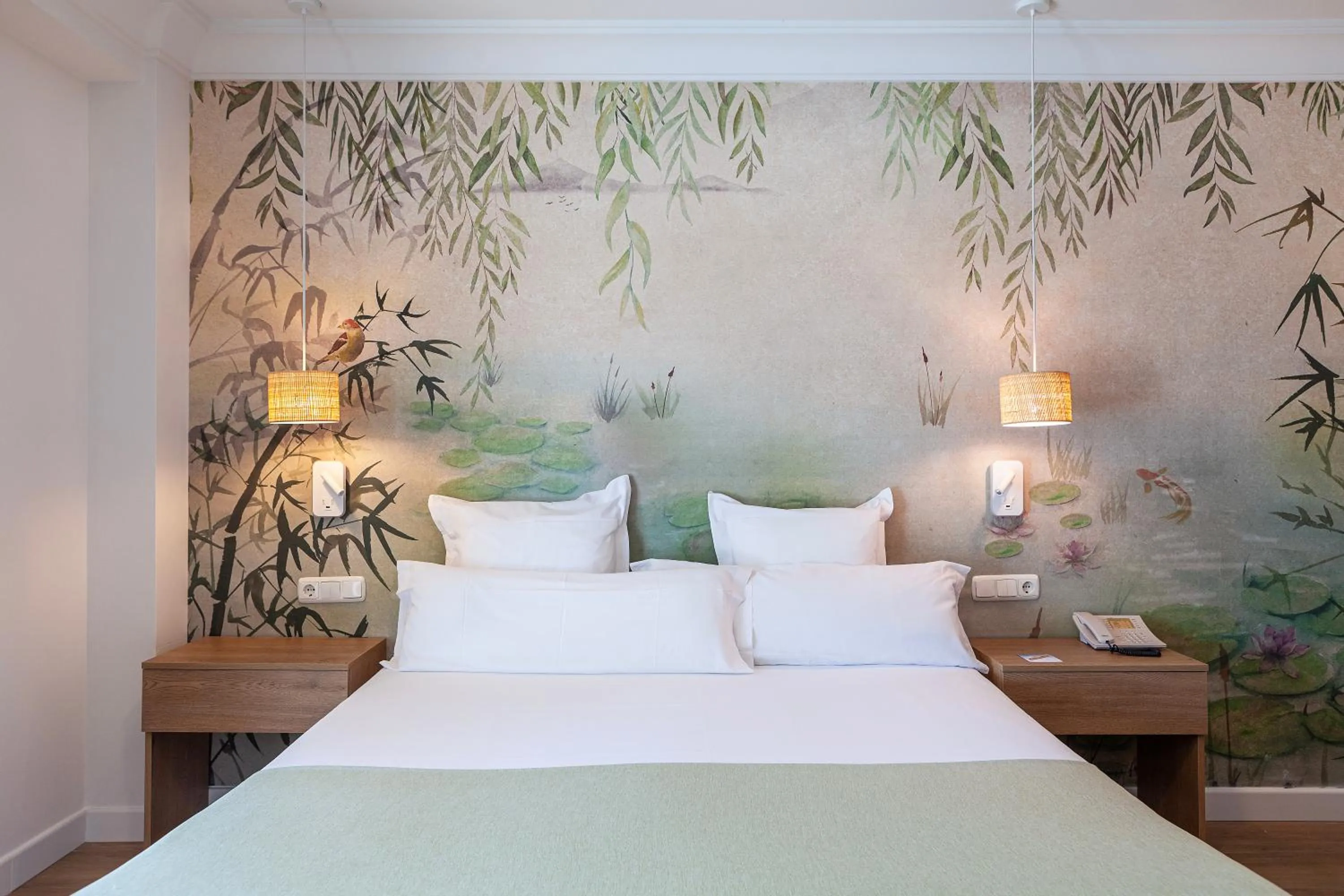 Bed in Hotel Jerez & Spa