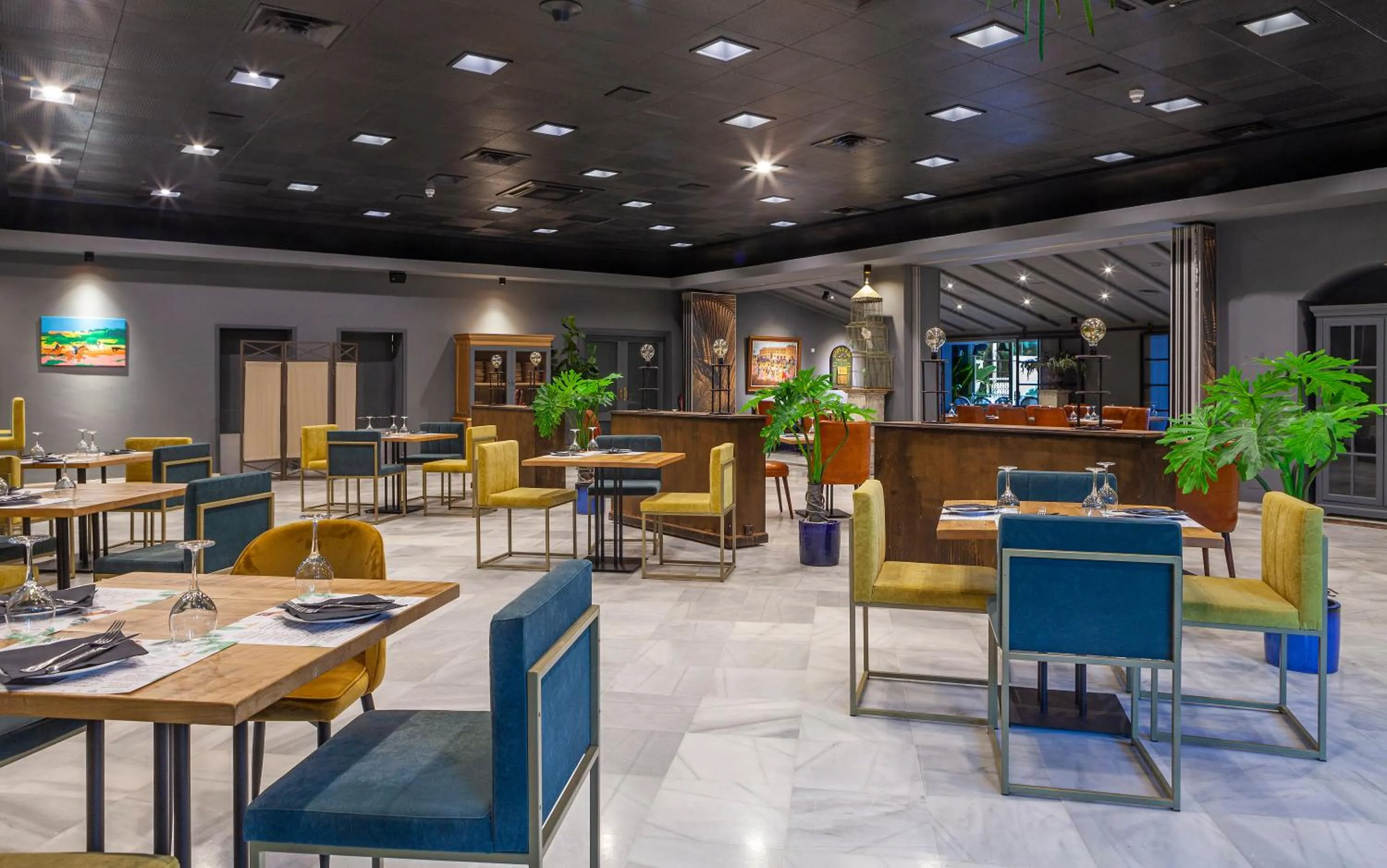 Restaurant/places to eat in Hotel Jerez & Spa