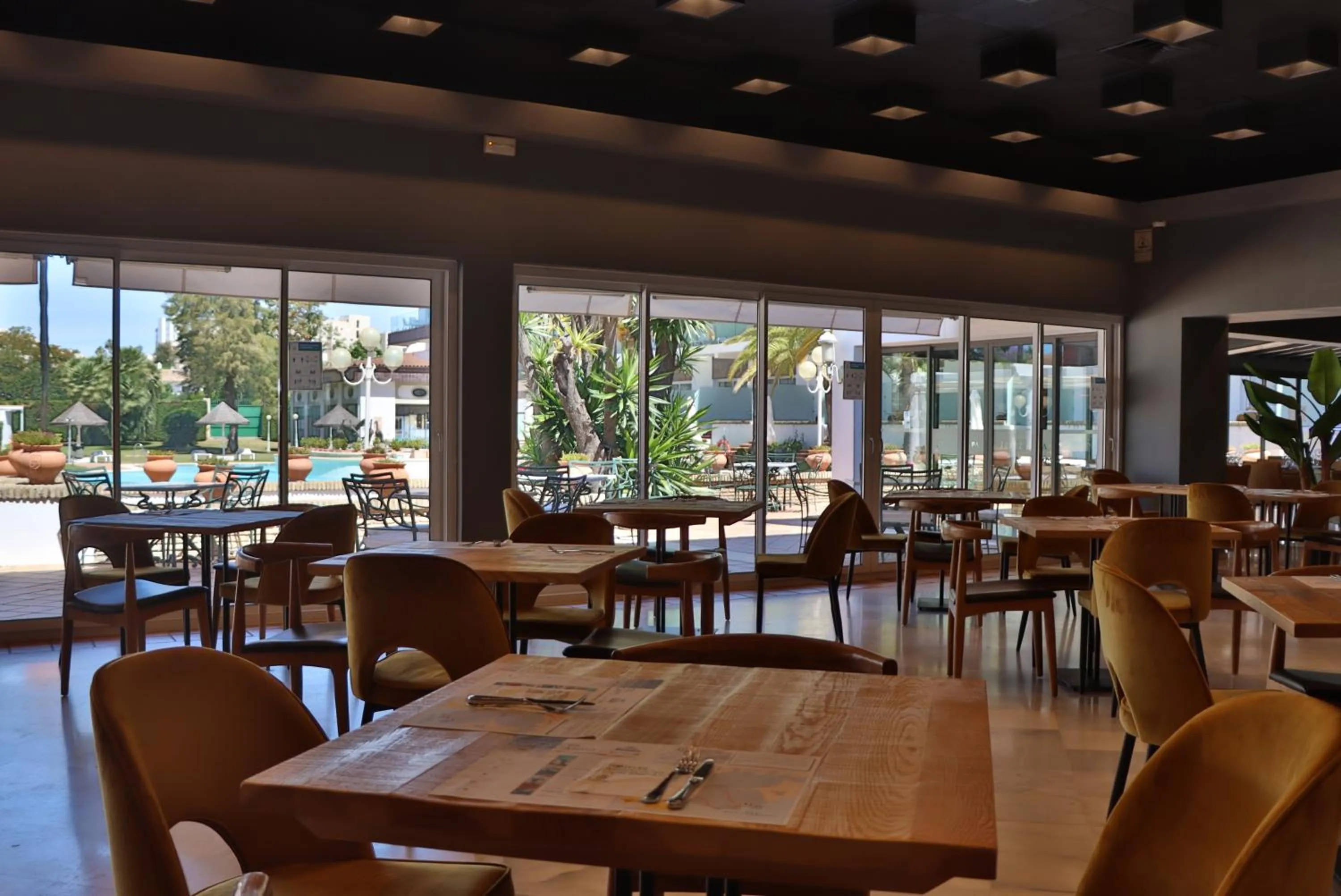 Breakfast in Hotel Jerez & Spa