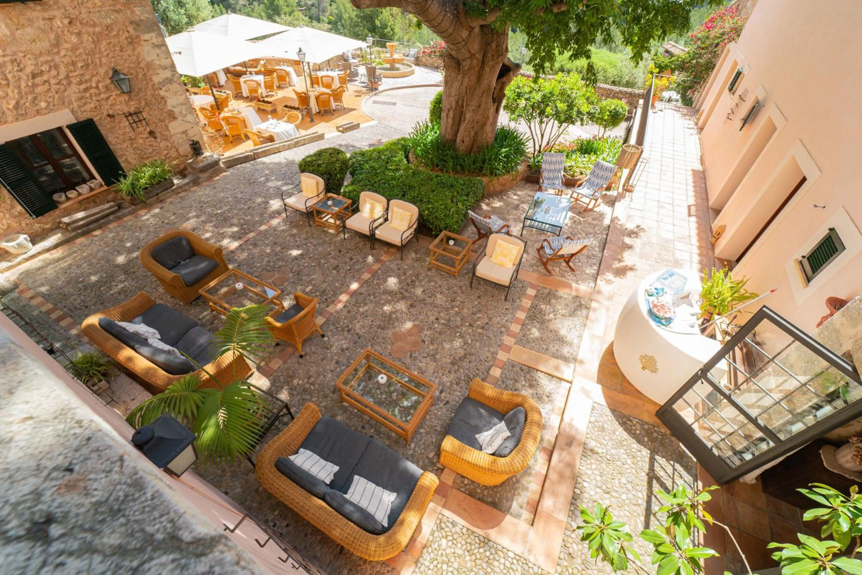 Patio in Hotel Rural S'Olivaret & Spa