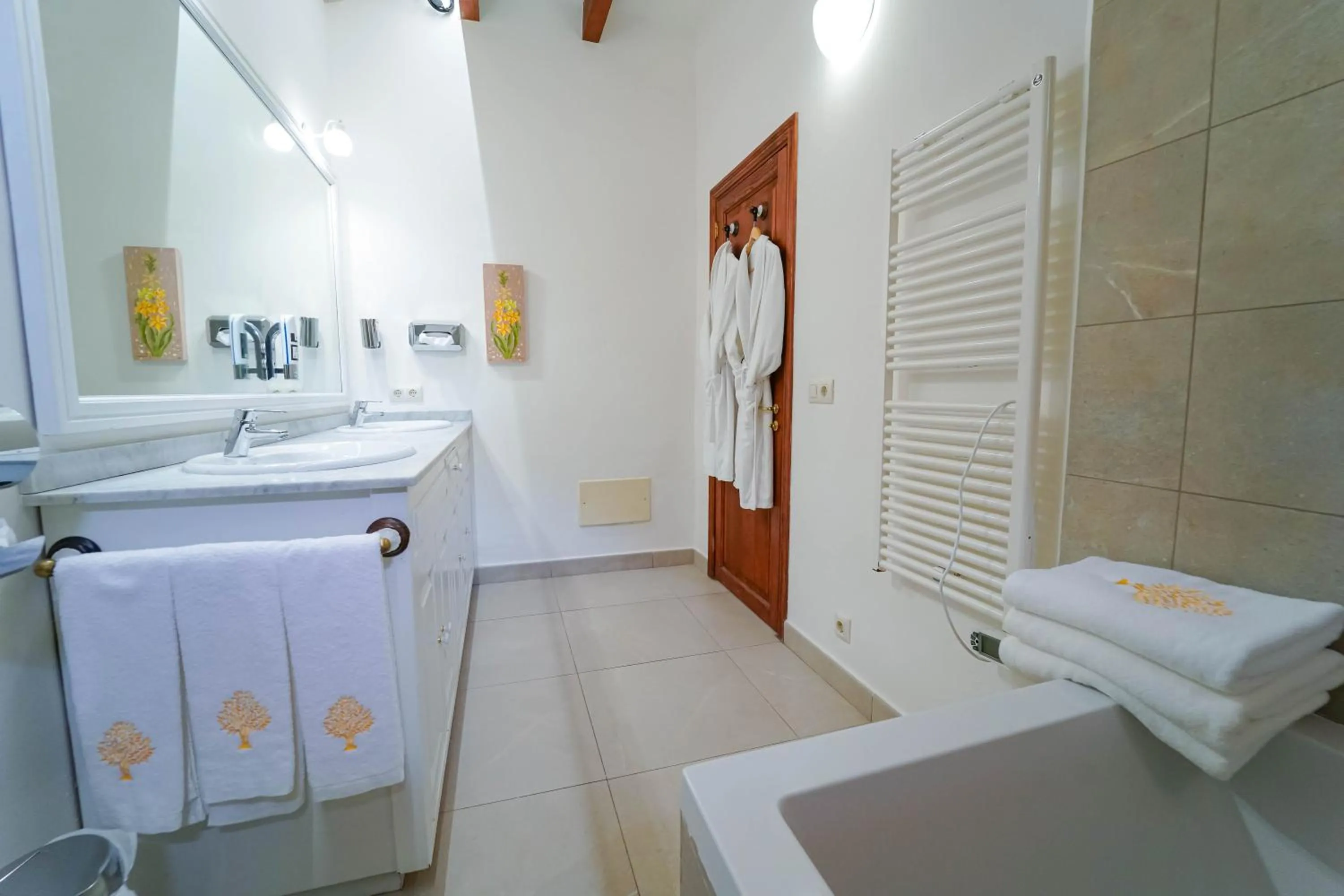 Bathroom in Hotel Rural S'Olivaret & Spa