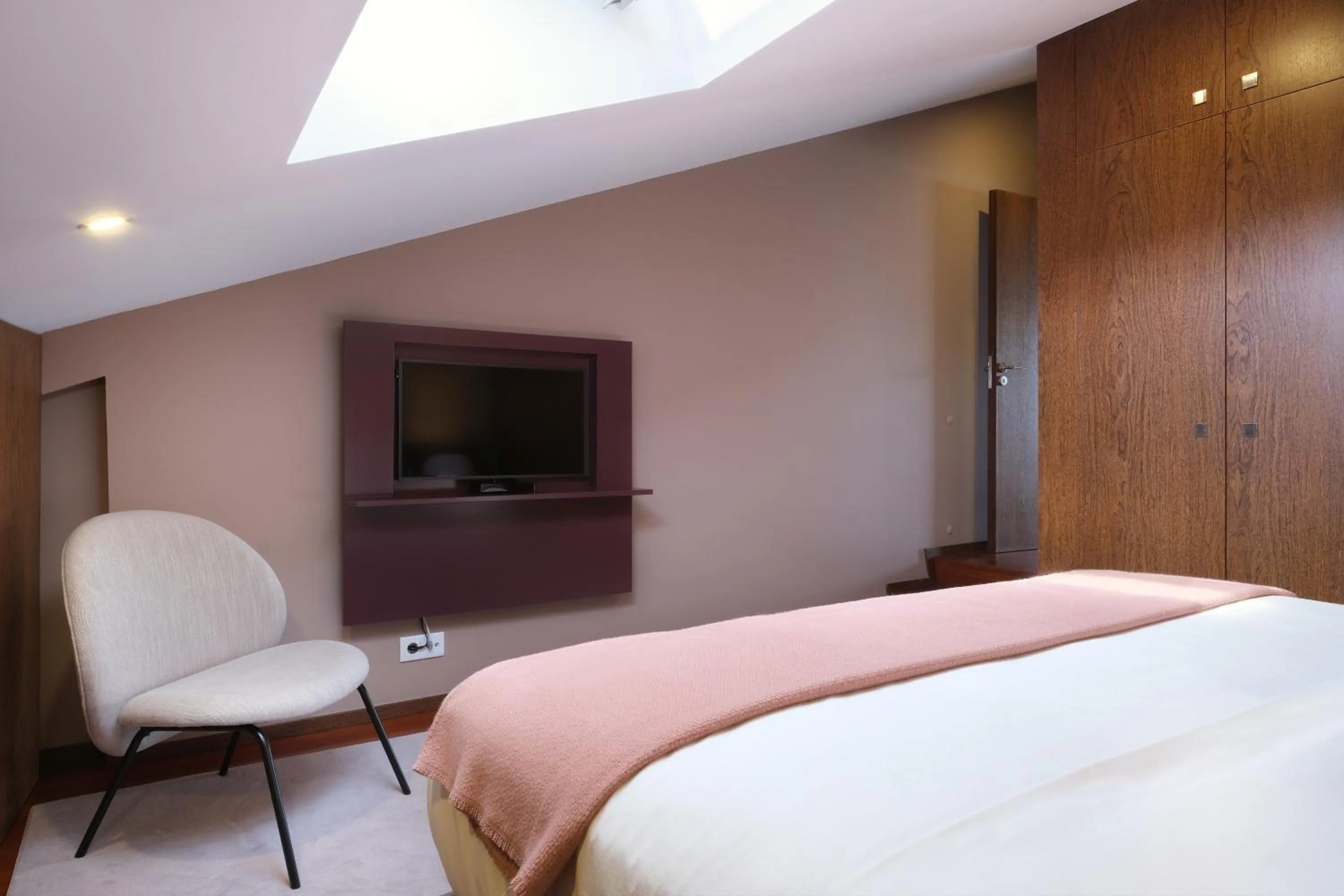 Bed in Nº150 Apartment Triplex with Suites and Terrace