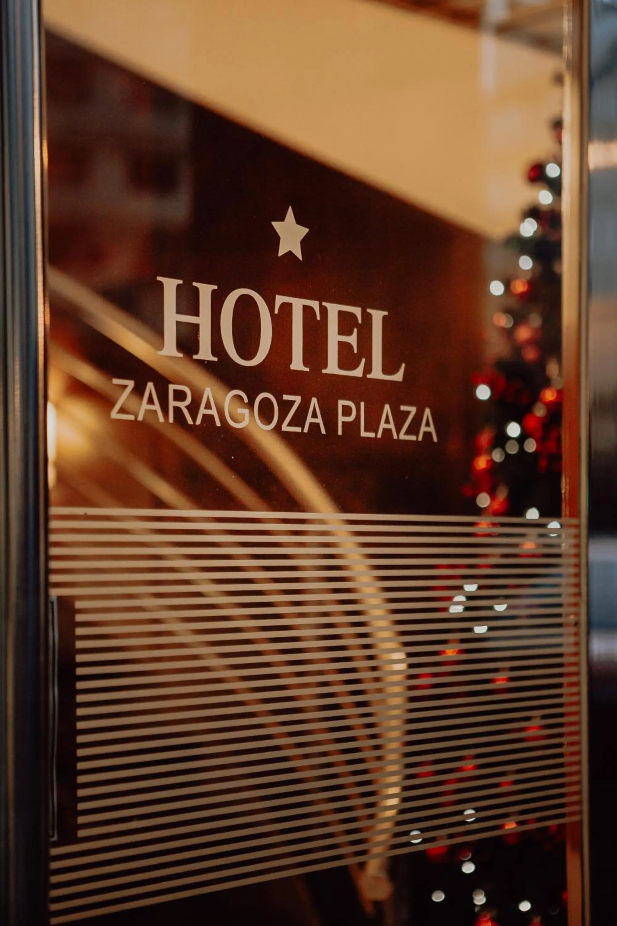 Property logo or sign in Hotel Zaragoza Plaza