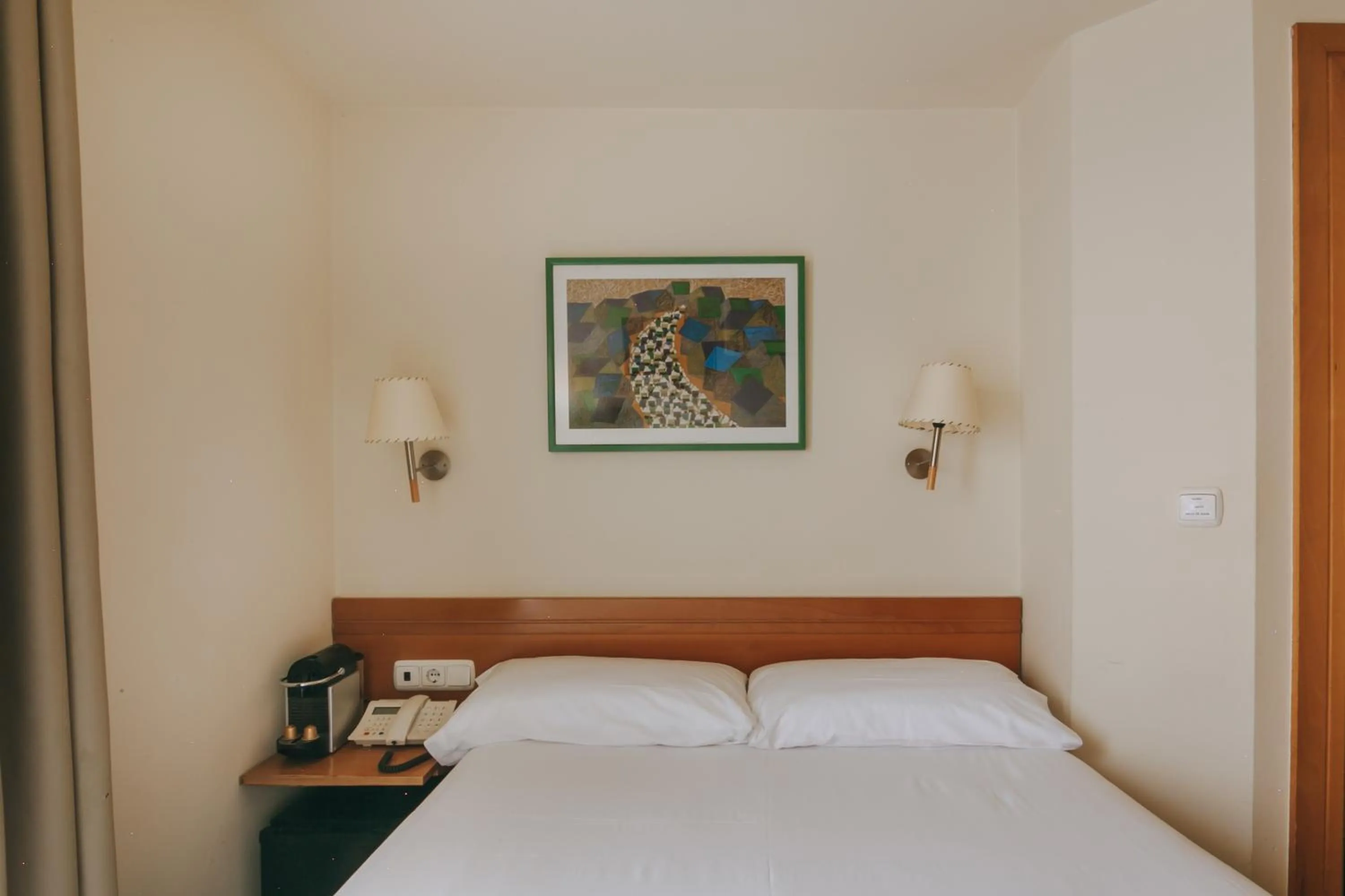 Photo of the whole room, Bed in Hotel Zaragoza Plaza