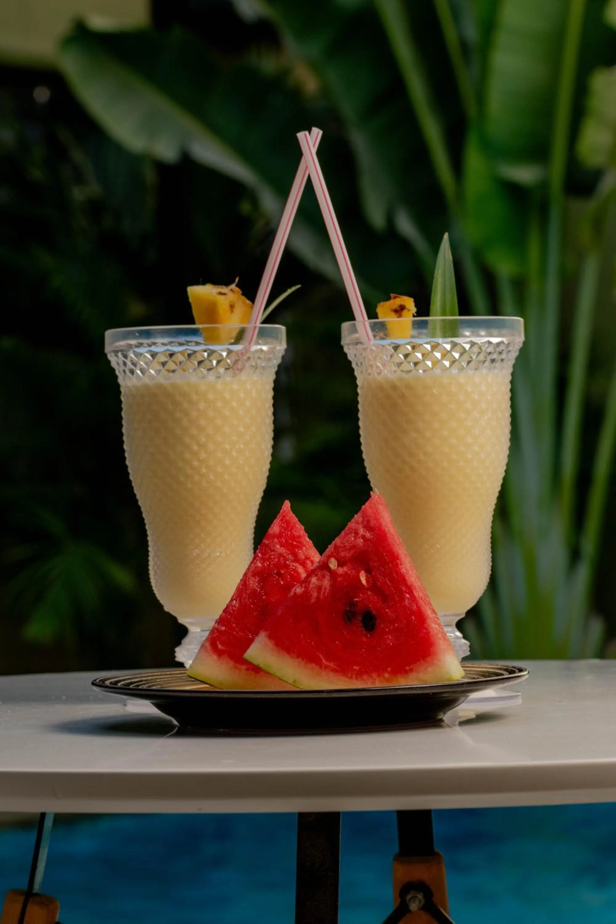 Food and drinks in OASIS TROPICAL HOTEL