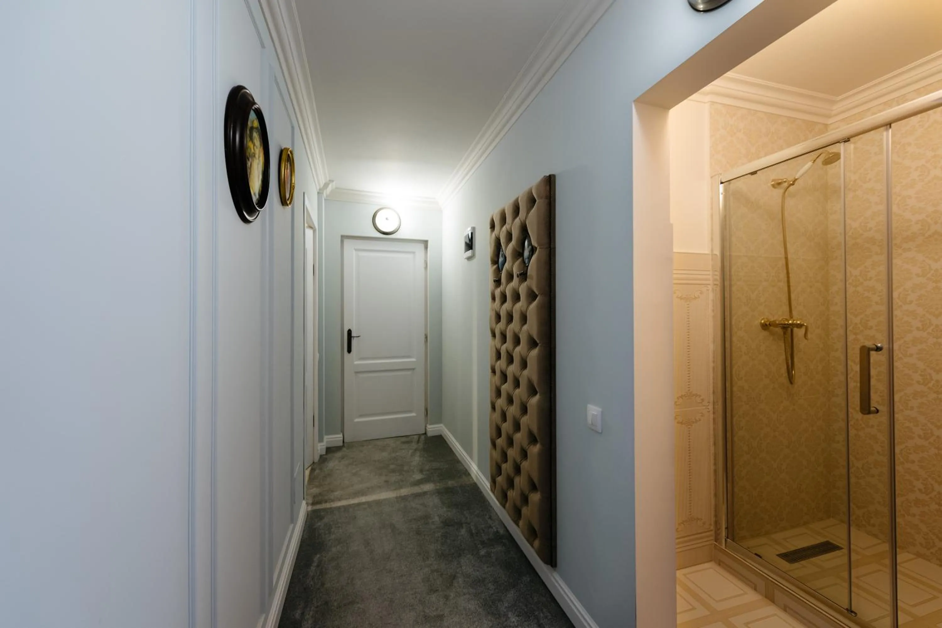 Bathroom in Ateneea Luxury Rooms