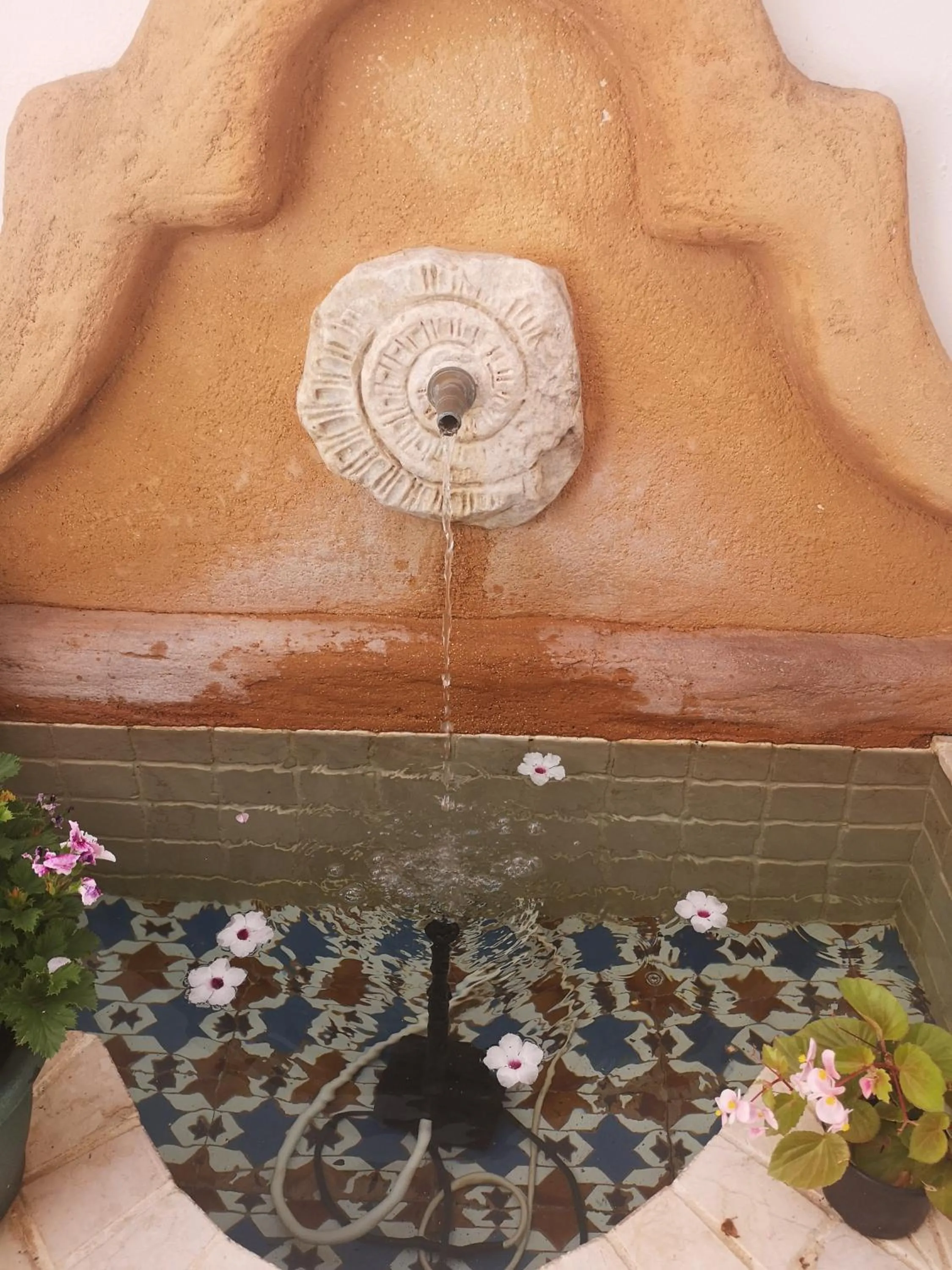 Decorative detail in La Llave de la Judería Hotel Boutique