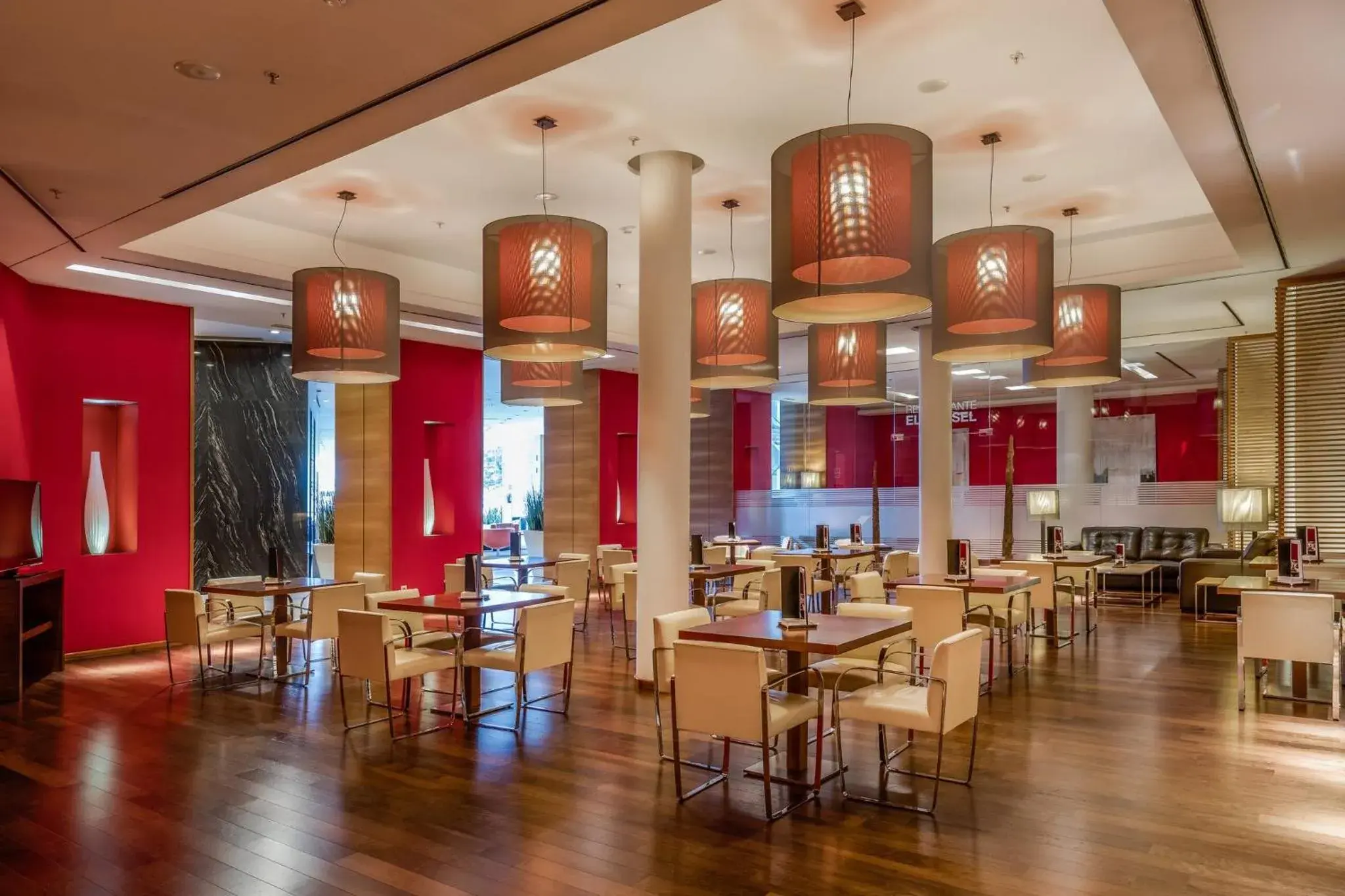 Lounge or bar in Sercotel Sorolla Palace Lounge or bar in Sercotel Sorolla Palace