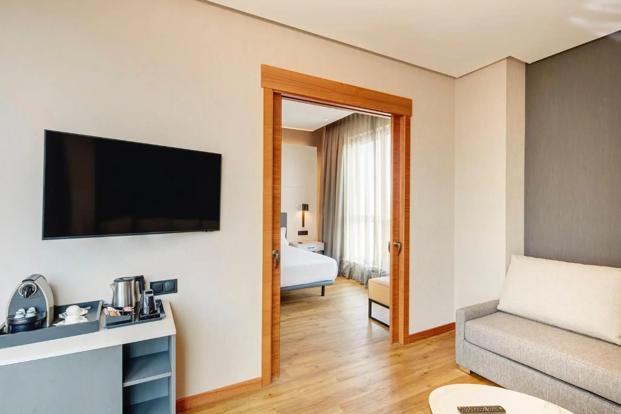 Photo of the whole room, Bed in Sercotel Sorolla Palace Photo of the whole room, Bed in Sercotel Sorolla Palace