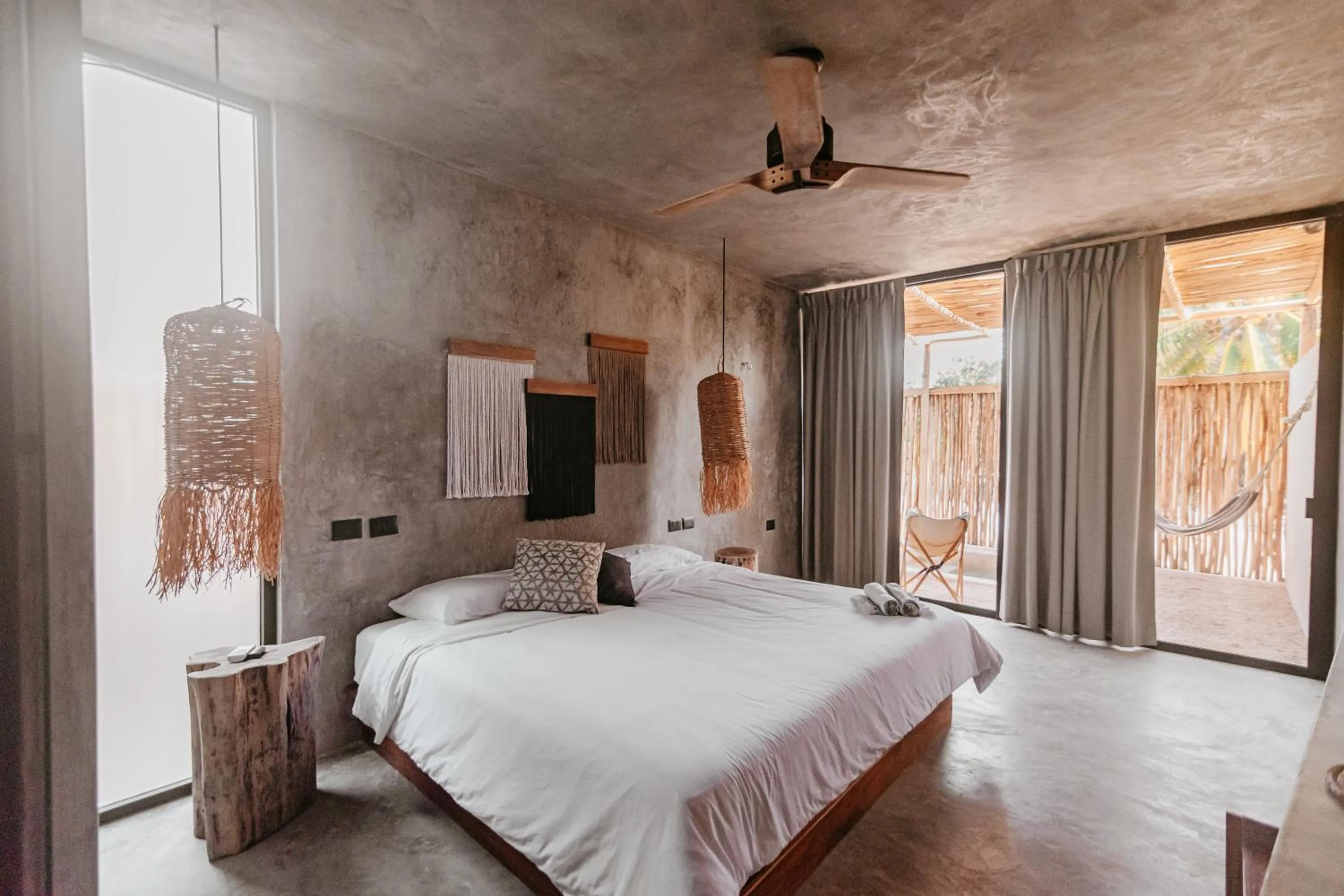 Bed in Dos Mares Barefoot Luxury