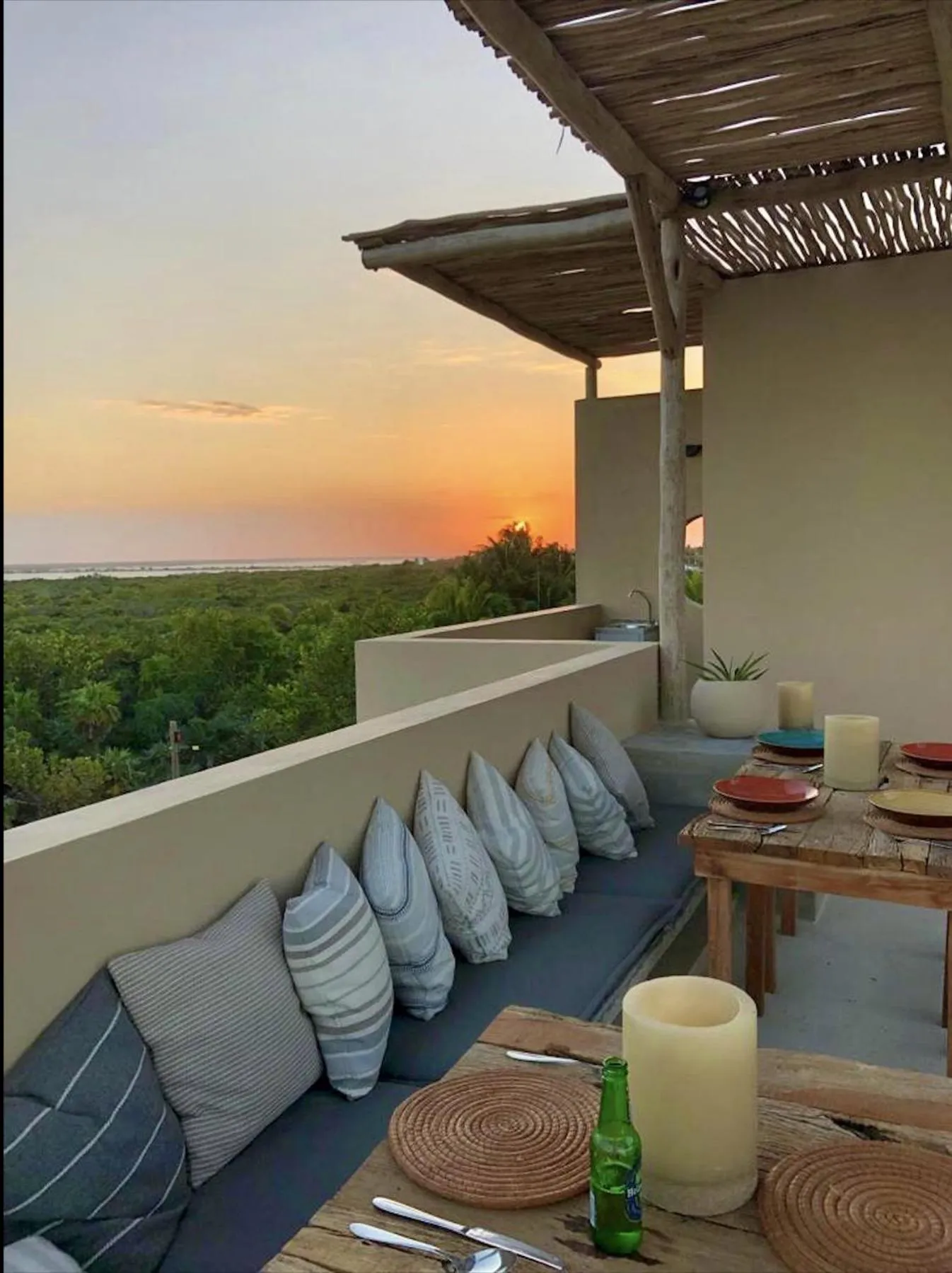 Restaurant/places to eat in Dos Mares Barefoot Luxury