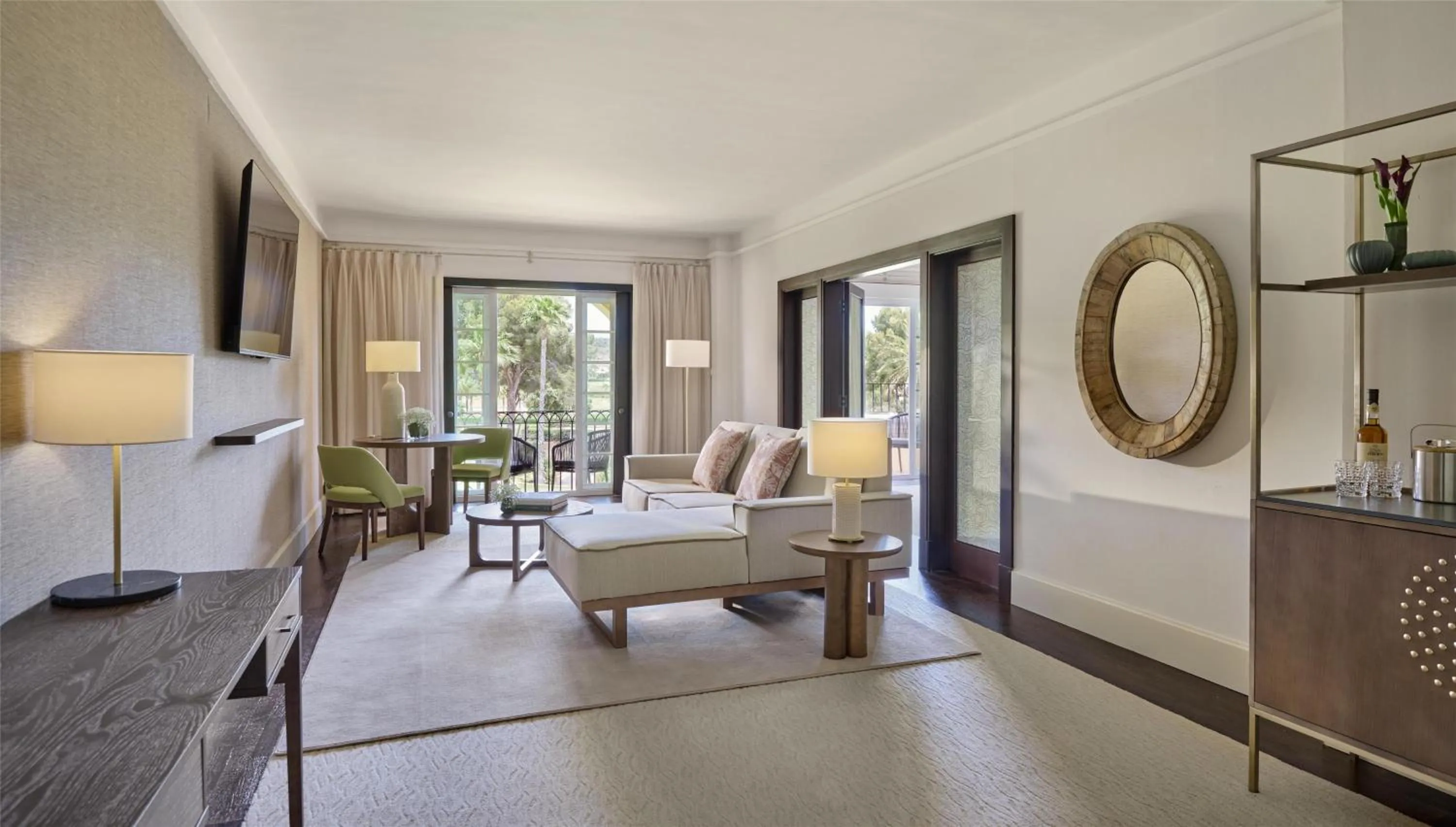 Photo of the whole room in Grand Hyatt La Manga Club Golf & Spa