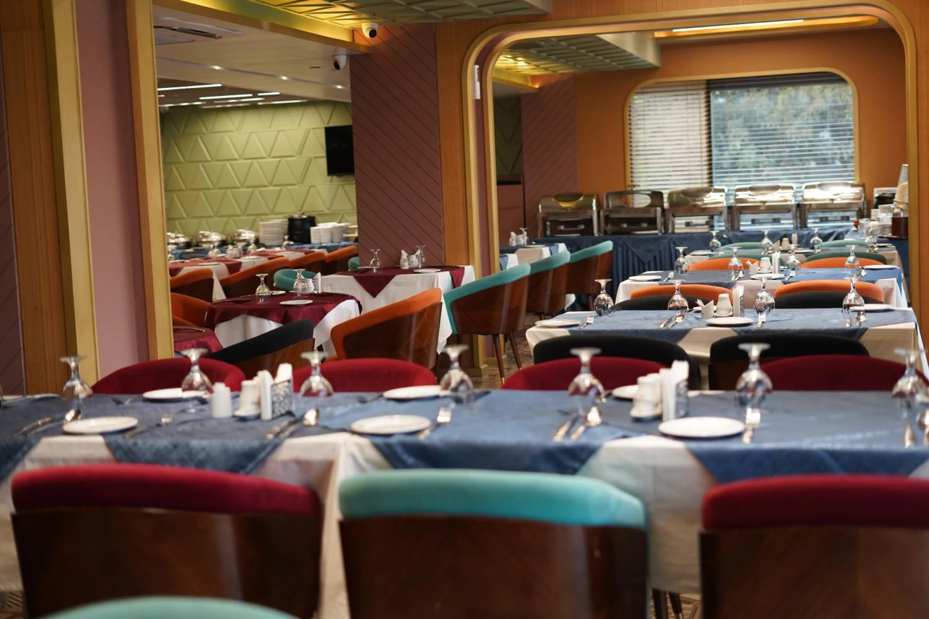 Restaurant/places to eat in The Zabeer Dhaka