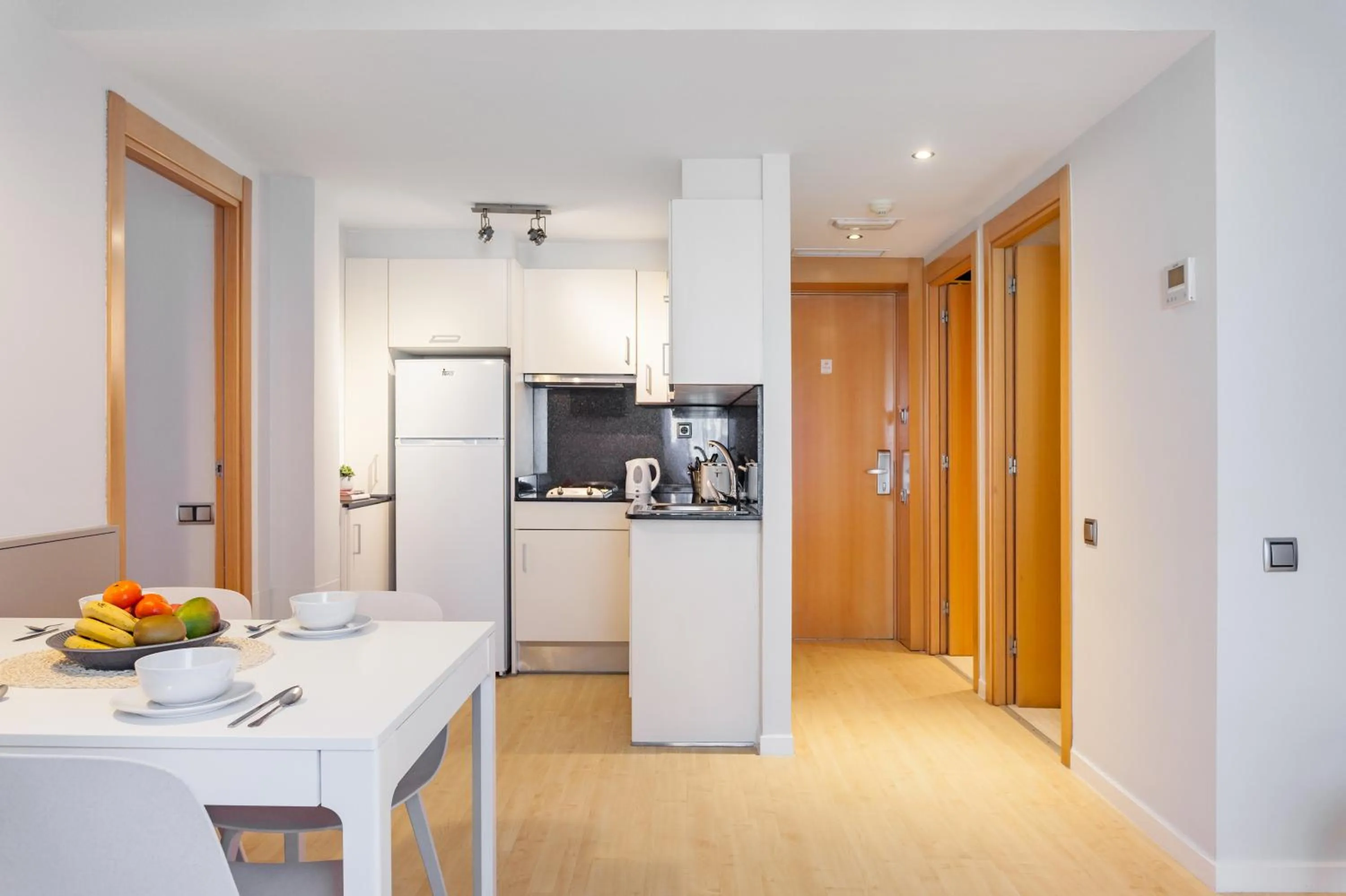 Kitchen or kitchenette in Apartamentos Royal Marina Gardens