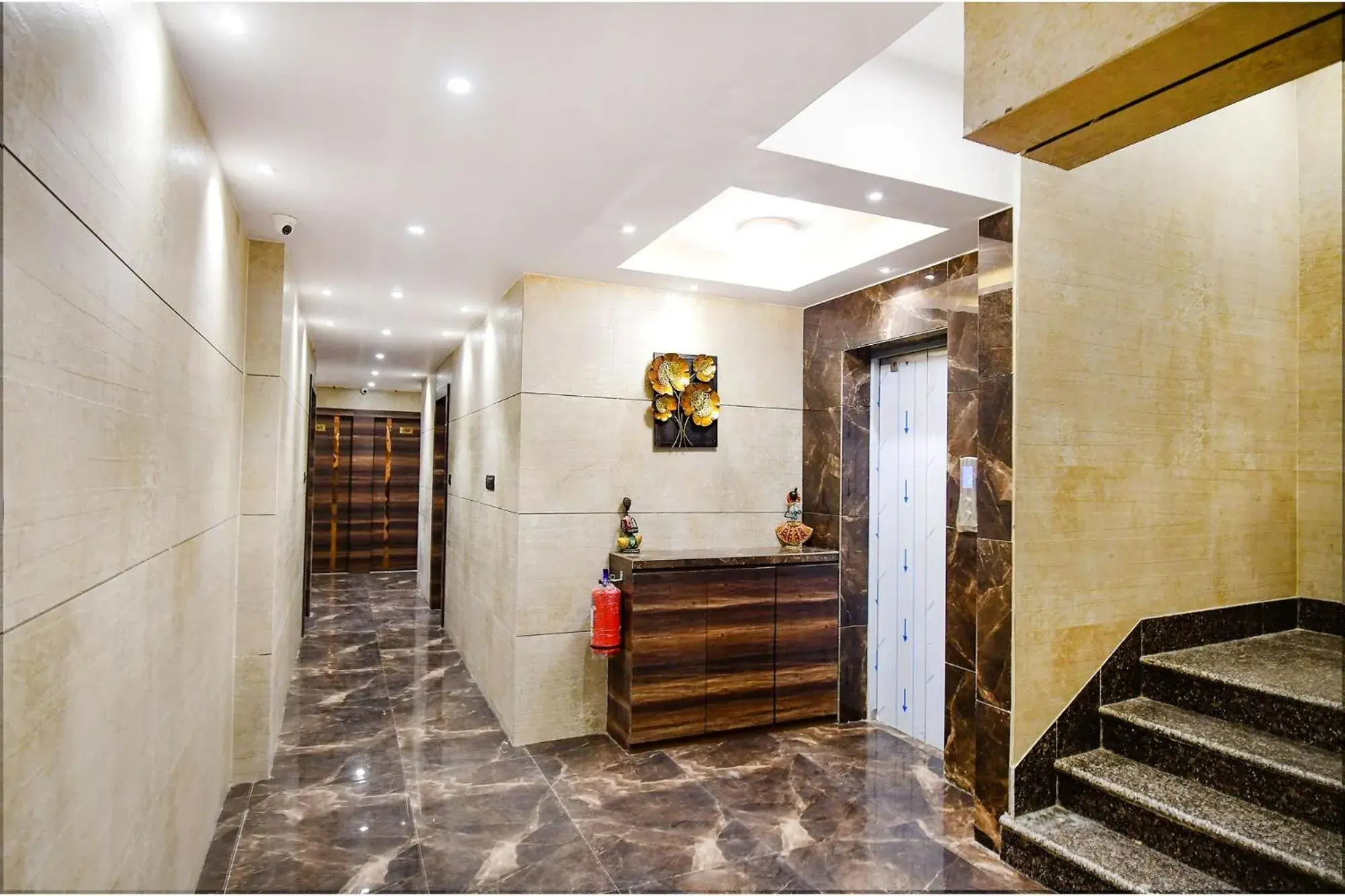 Lobby or reception in FabHotel Prime Jalsa - Nr Axis Mall Lobby or reception in FabHotel Prime Jalsa - Nr Axis Mall