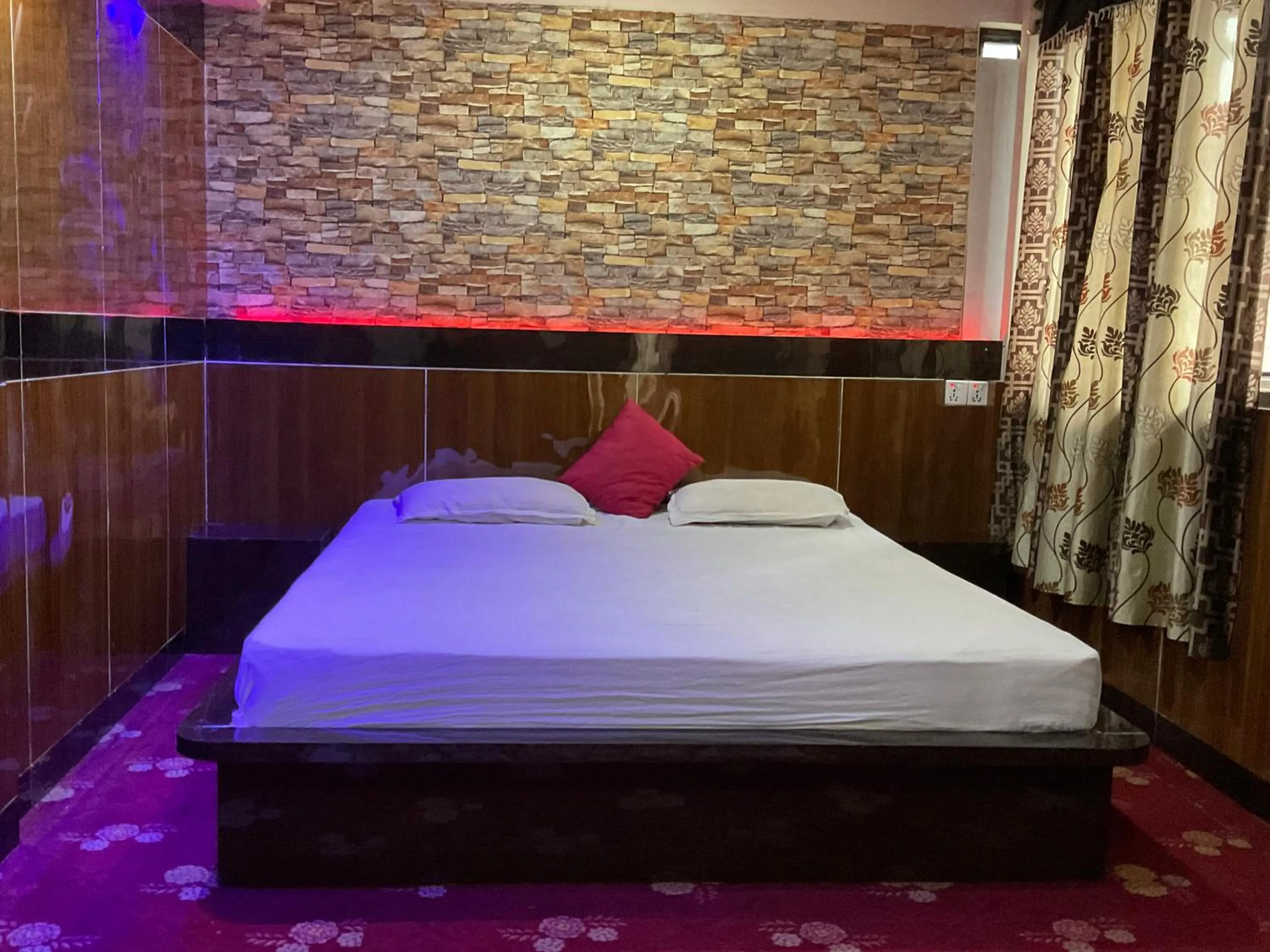 Bedroom, Bed in Sudha’s Garden Home