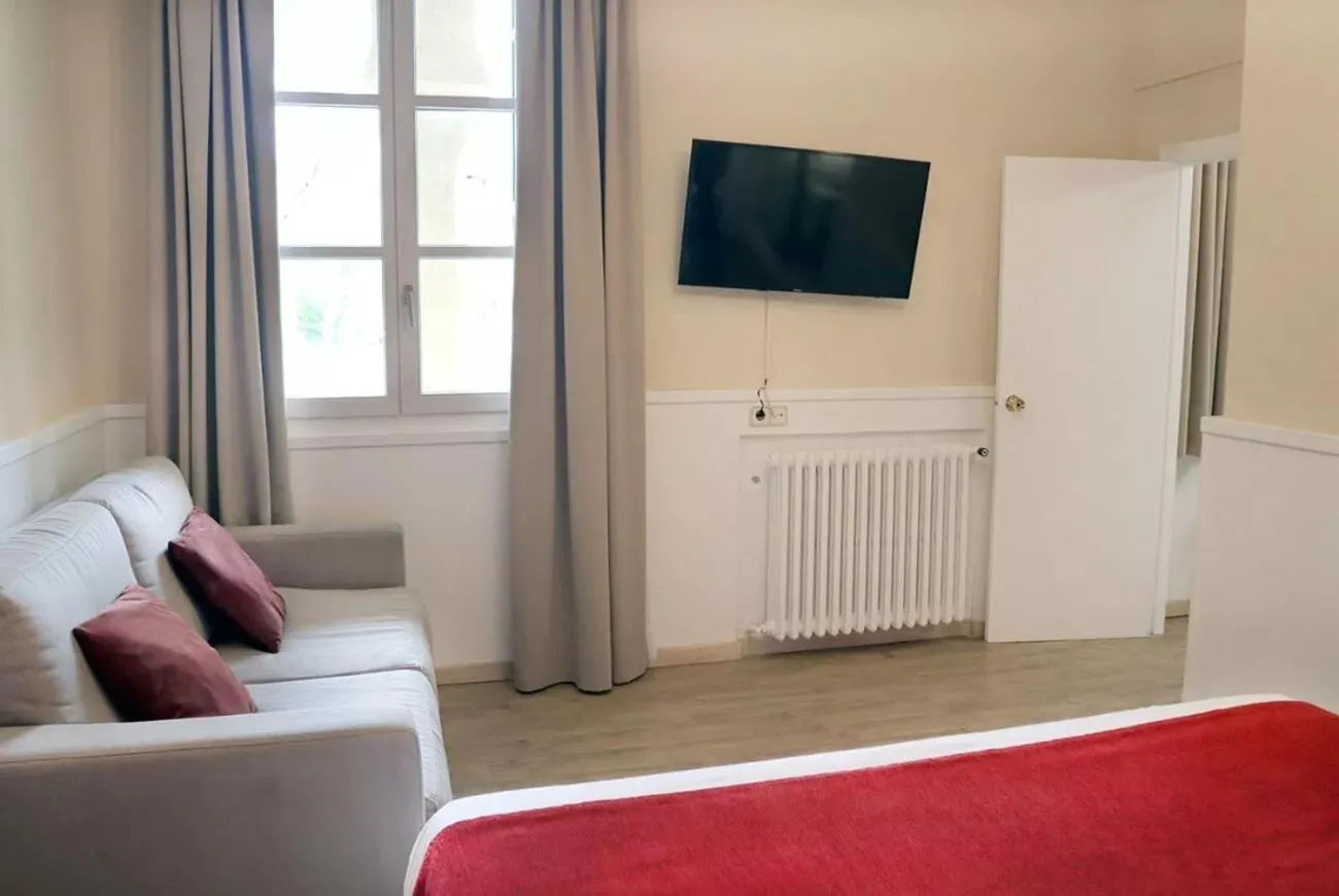 1881 Hotel Balneario Vichy Catalan