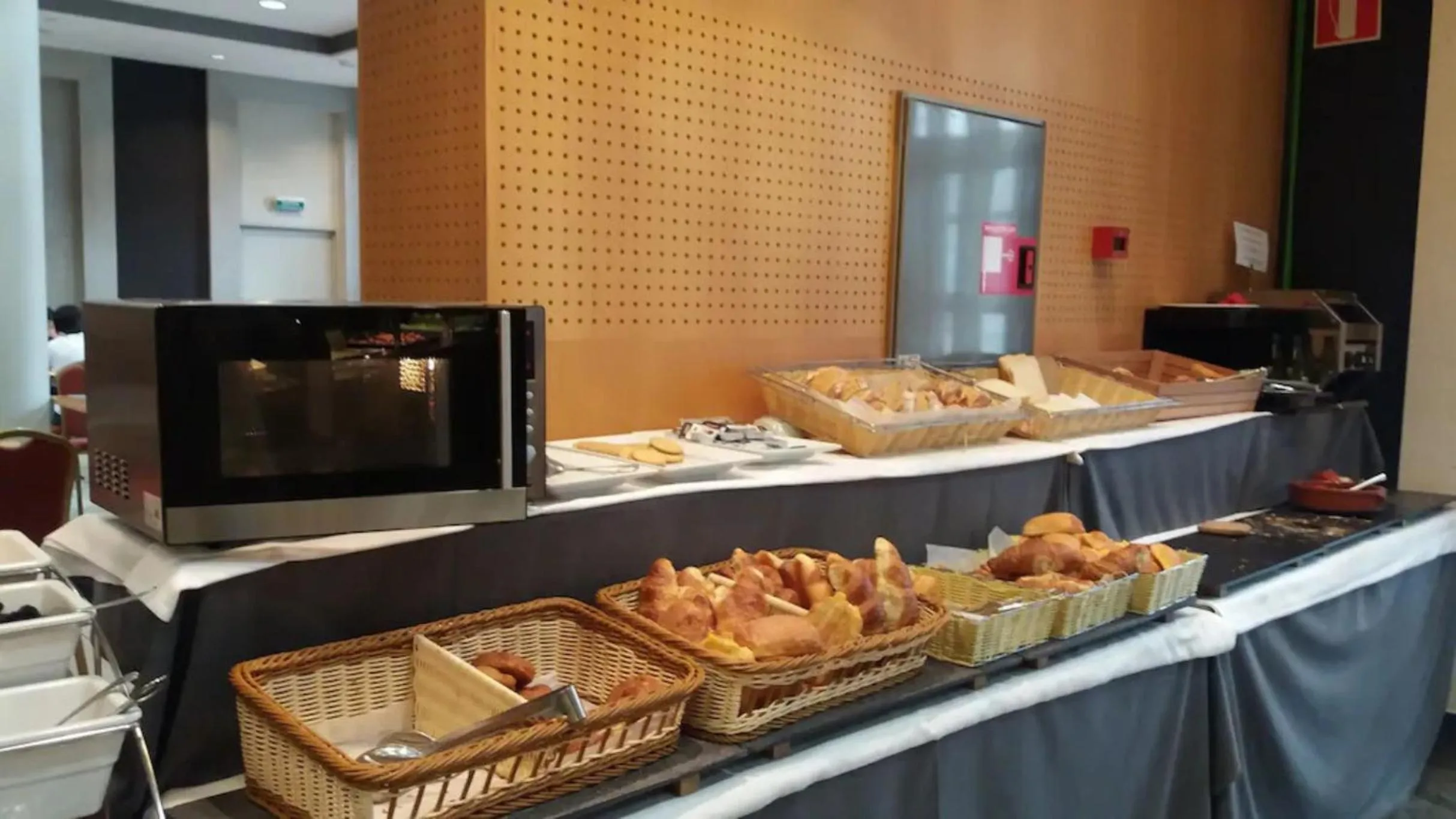 Breakfast in 1881 Hotel Balneario Vichy Catalan