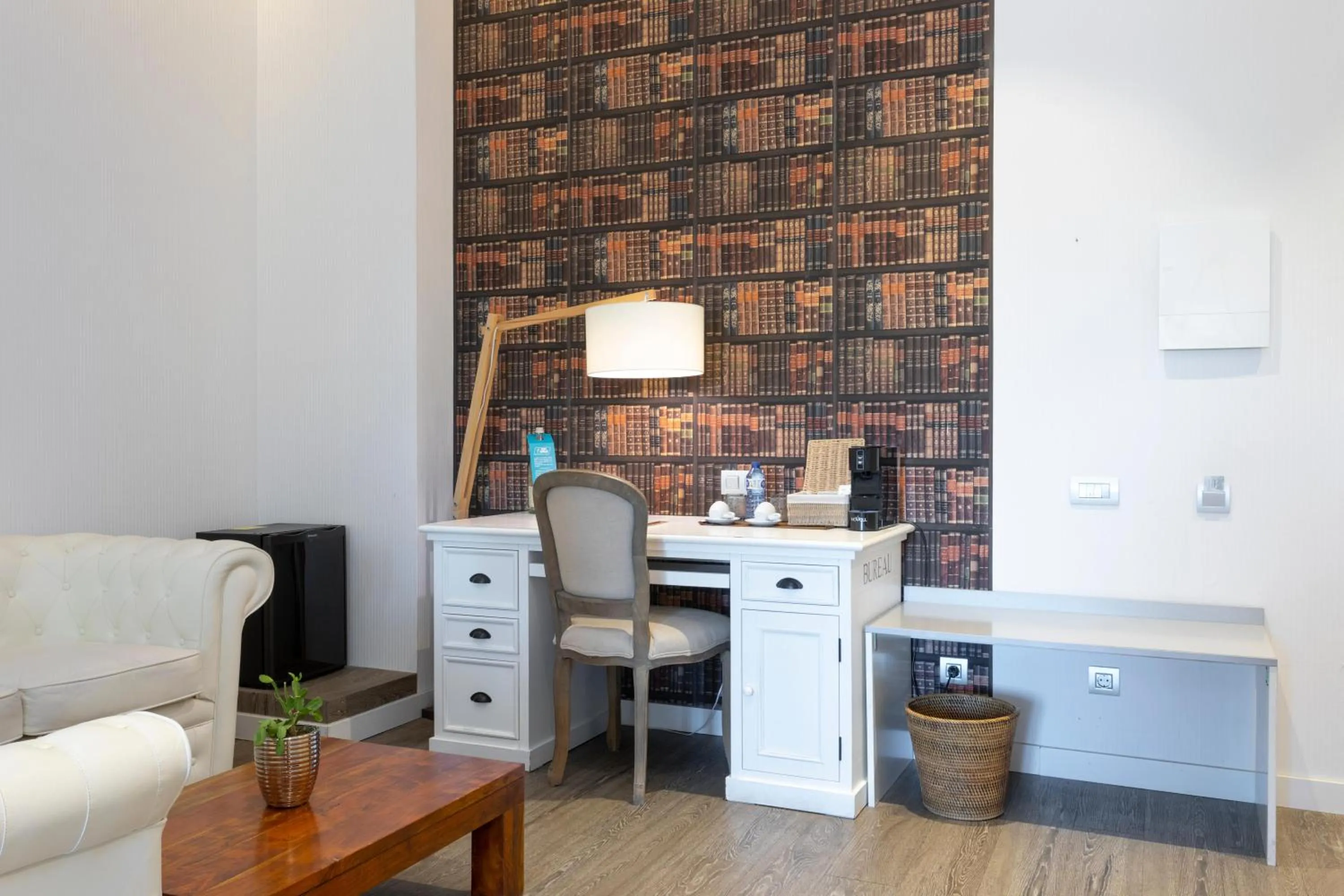 Photo of the whole room in 1881 Hotel Balneario Vichy Catalan