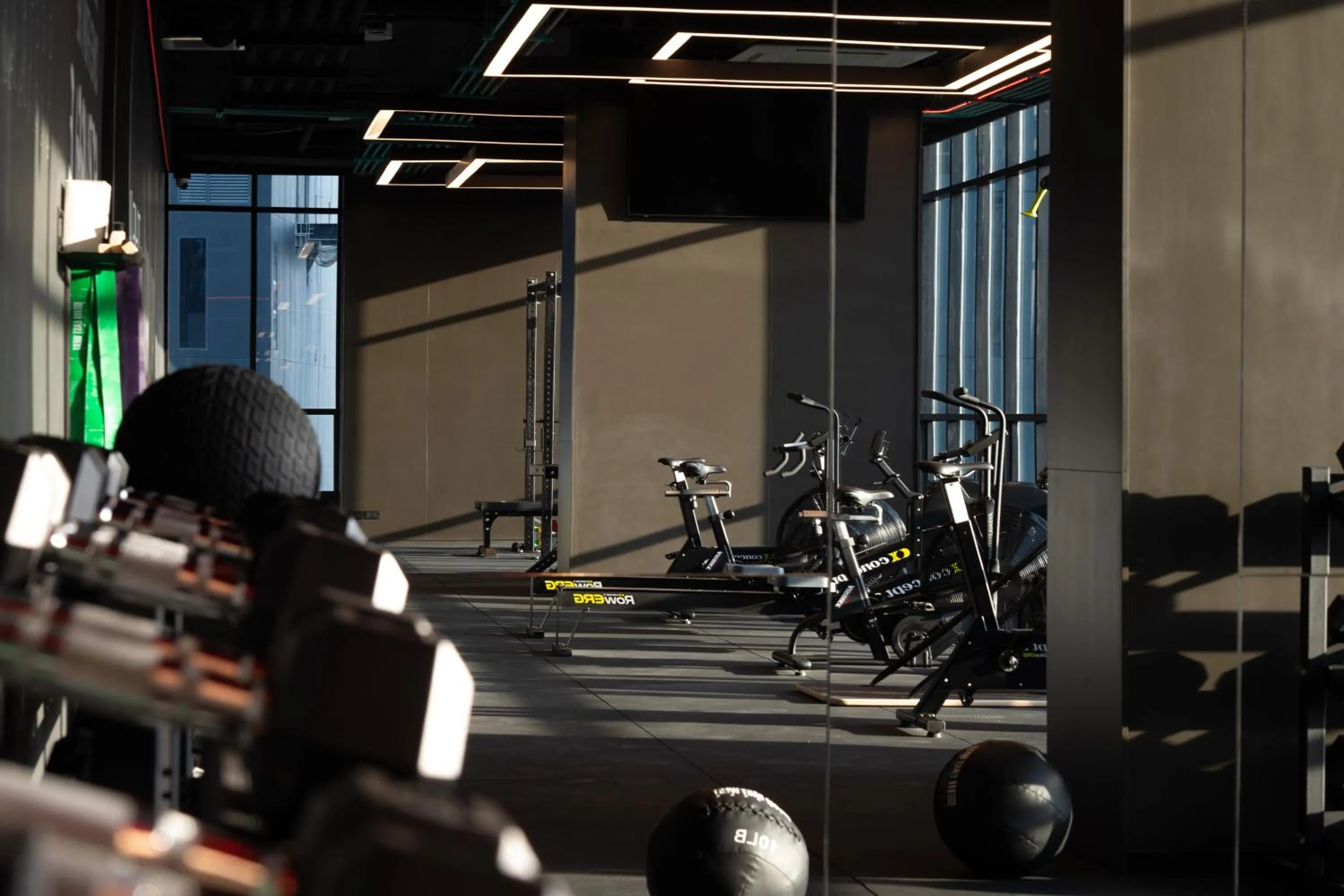 Fitness centre/facilities in SILQ Hotel & Residence