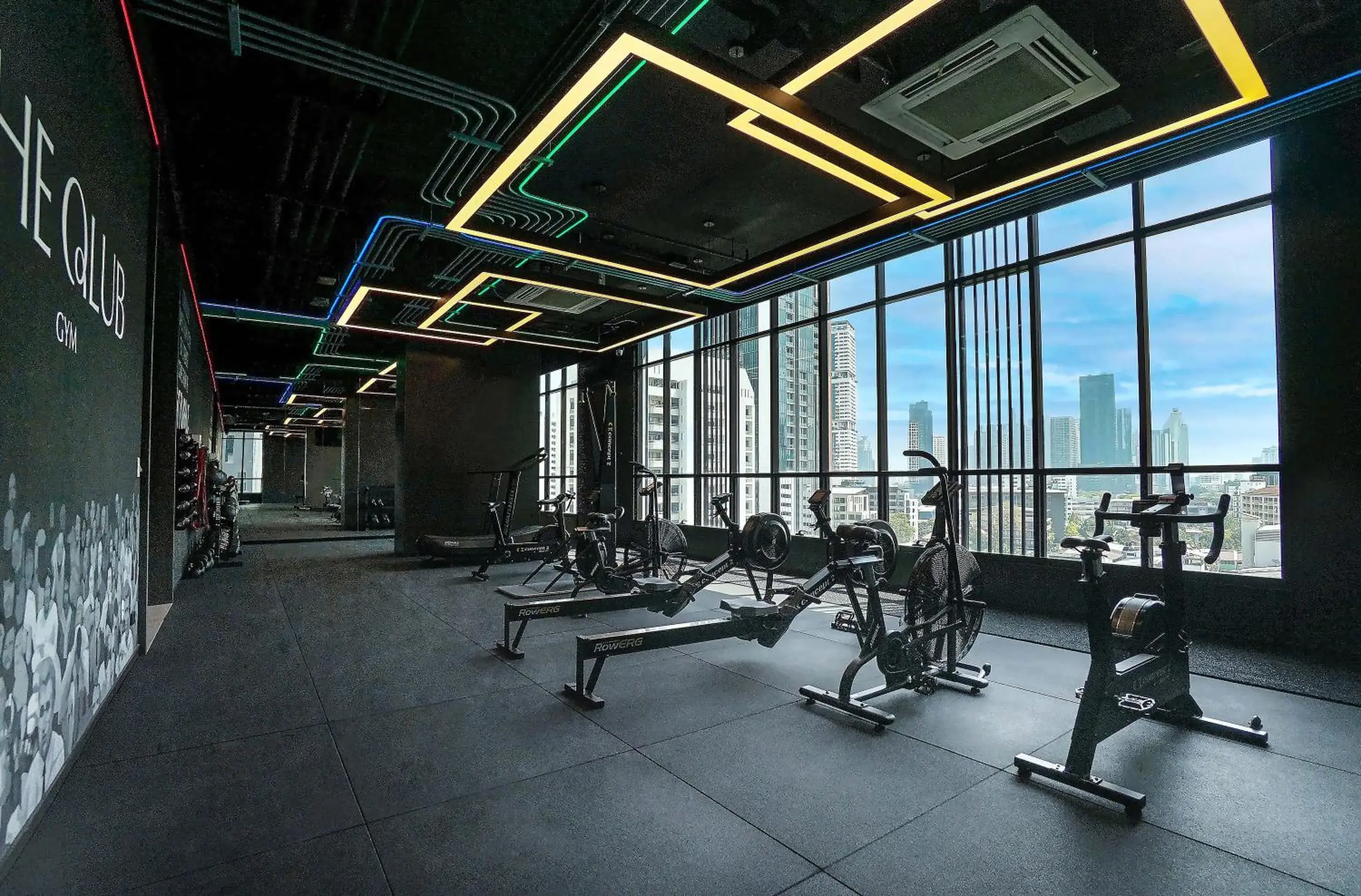 Fitness centre/facilities in SILQ Hotel & Residence Fitness centre/facilities in SILQ Hotel & Residence