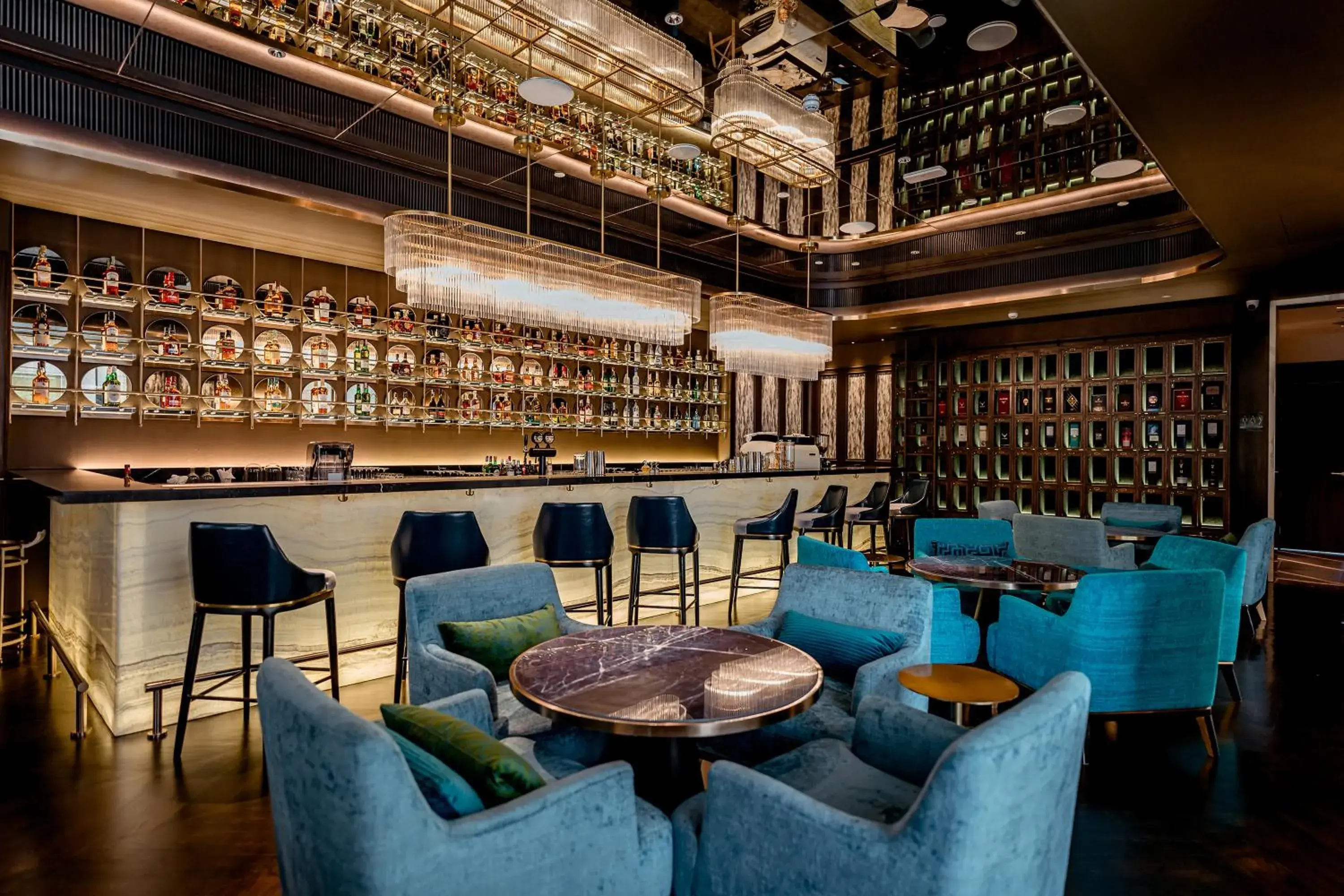 Lounge or bar in SILQ Hotel & Residence Lounge or bar in SILQ Hotel & Residence