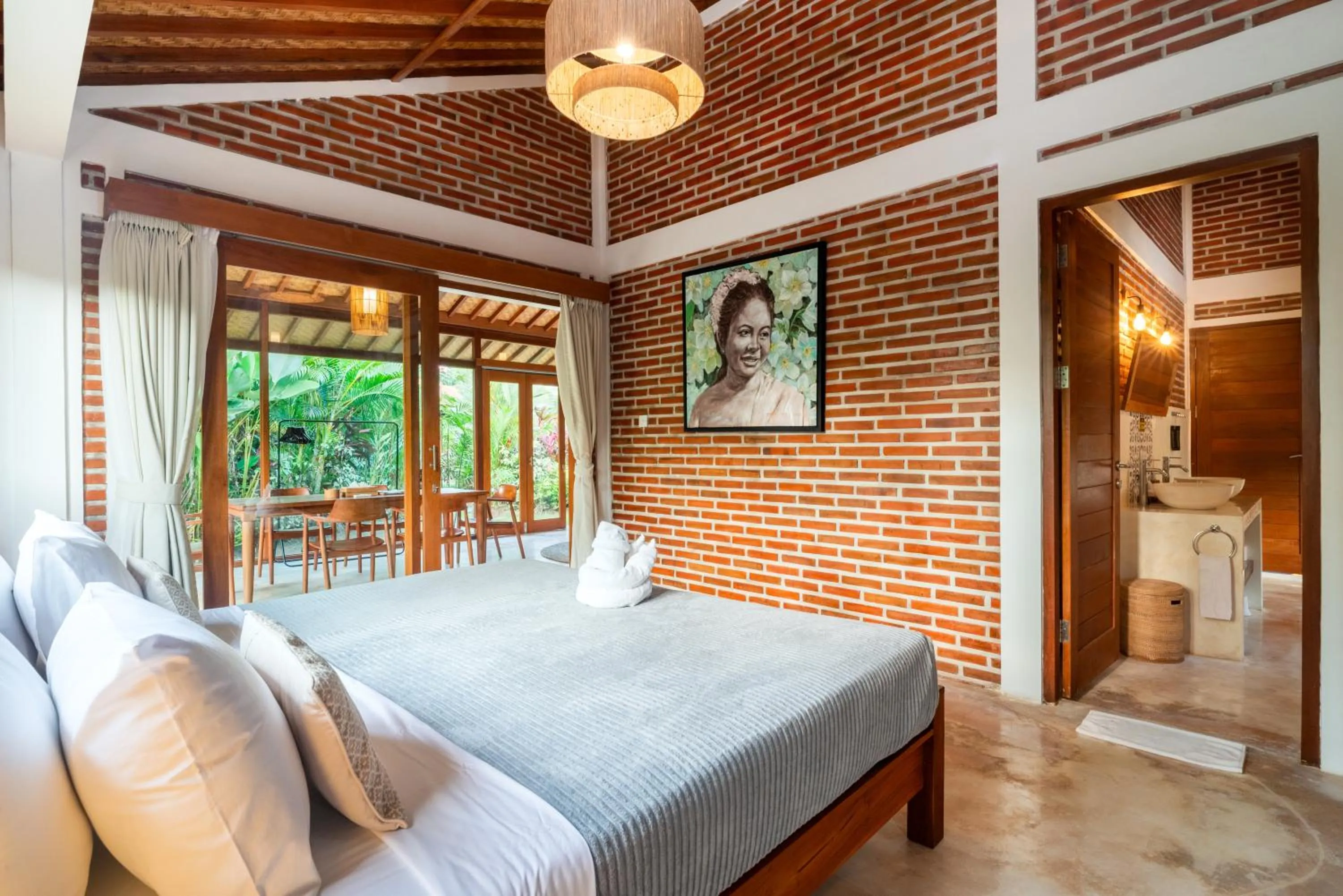 Bedroom, Bed in Kampung Uma Dawa Villas and Spa