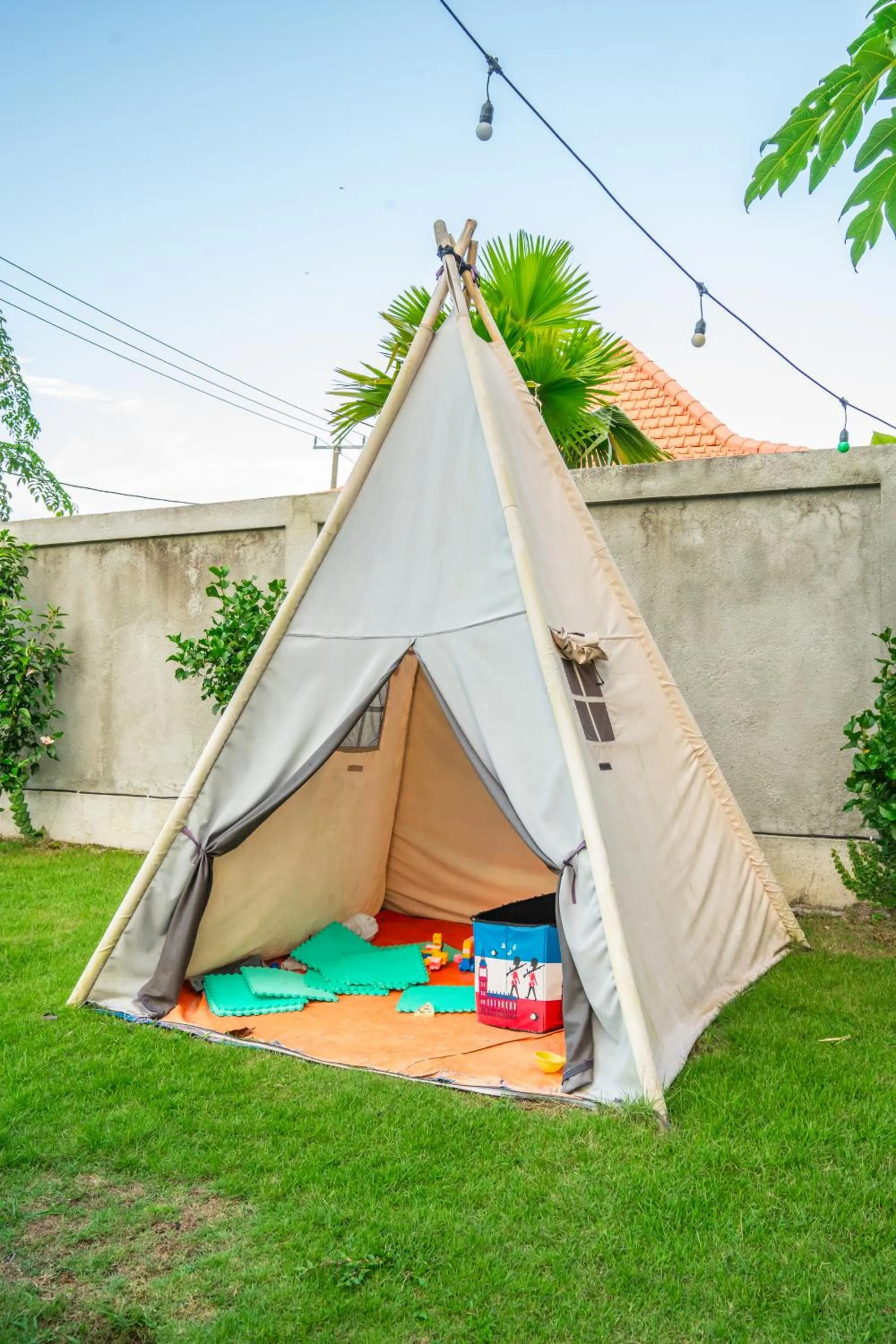 Children play ground in Kampung Uma Dawa Villas and Spa