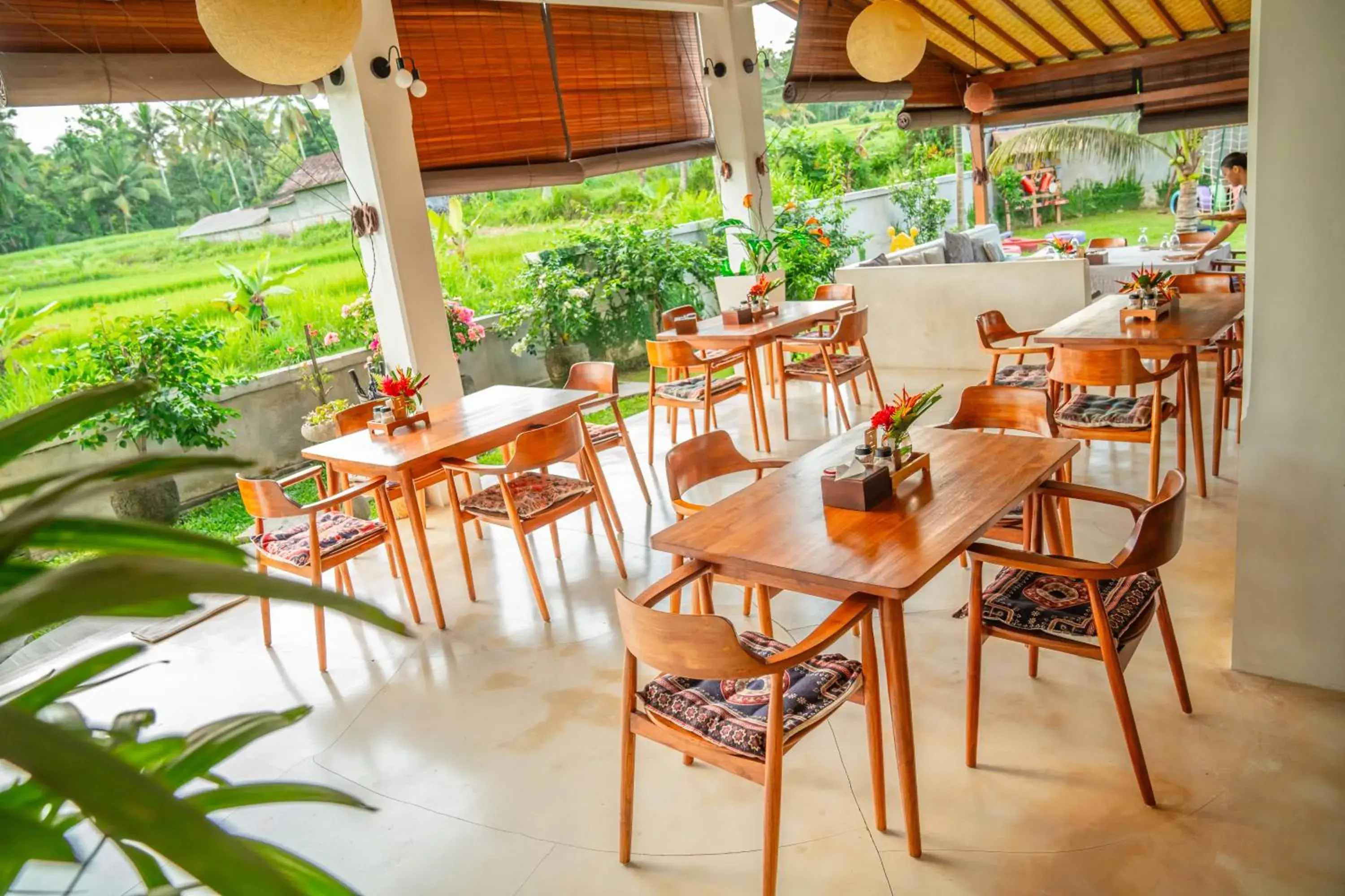 Restaurant/places to eat in Kampung Uma Dawa Villas and Spa Restaurant/places to eat in Kampung Uma Dawa Villas and Spa