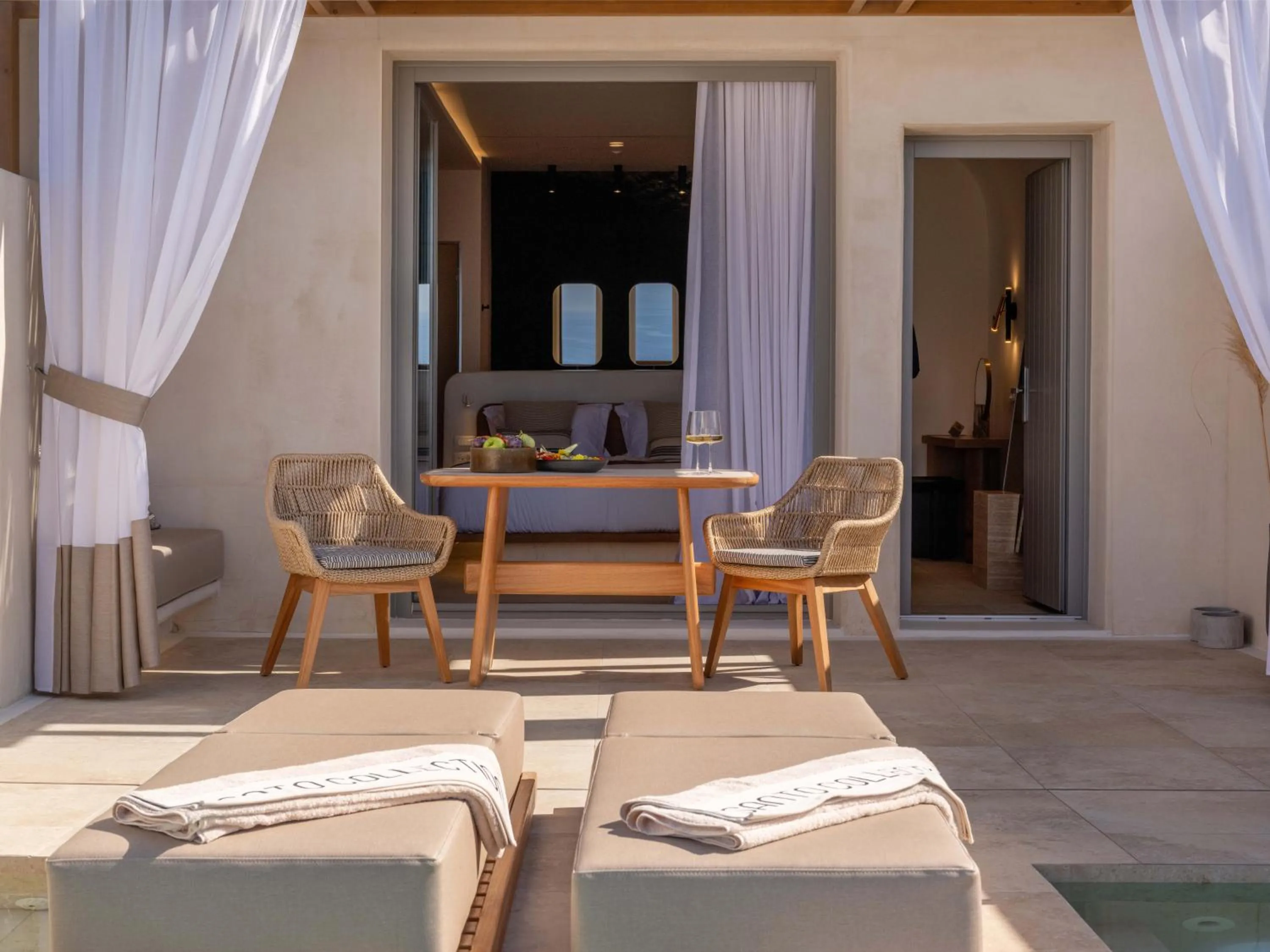 Balcony/Terrace in Santo Mine Oia Suites