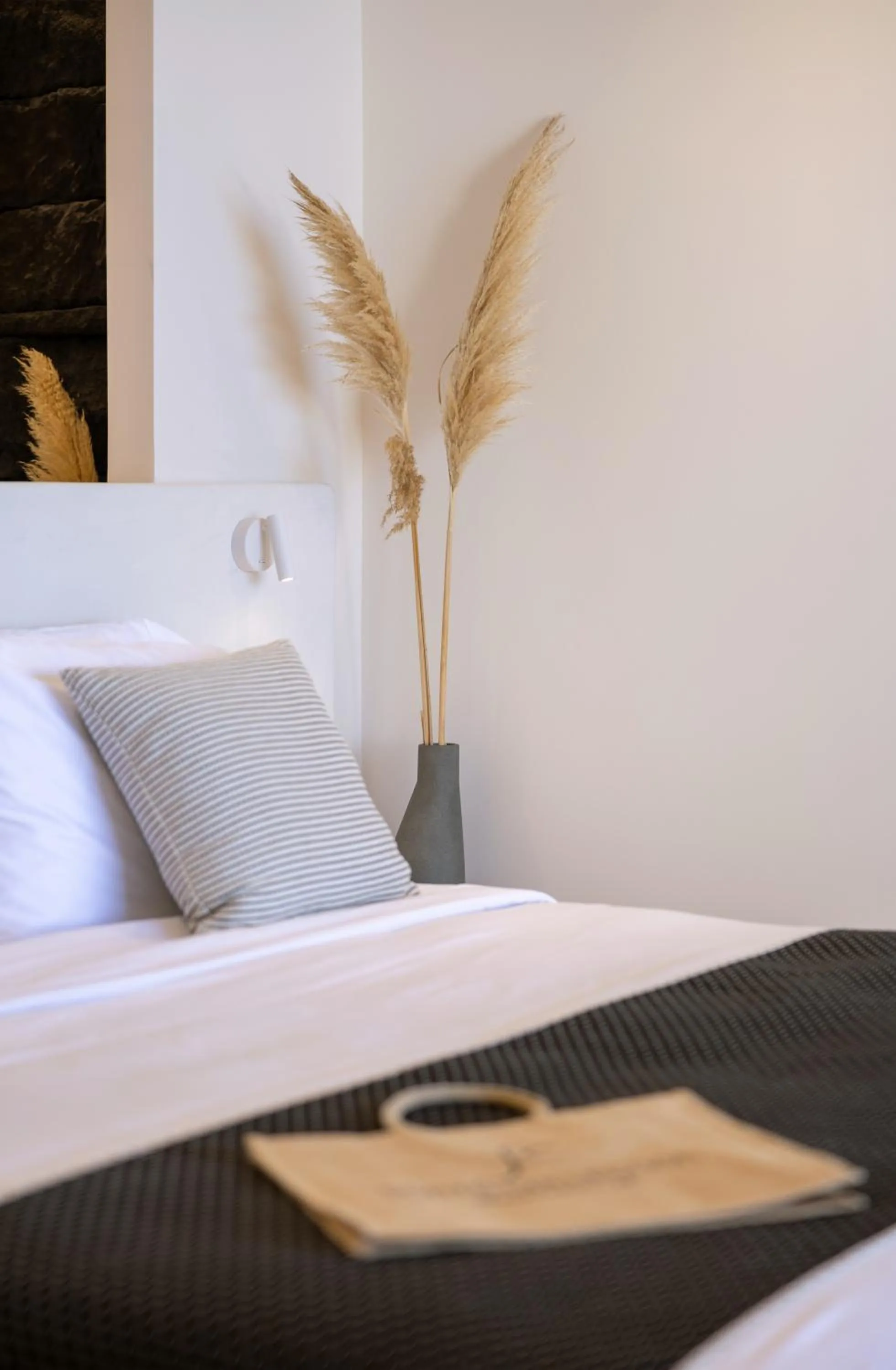 Photo of the whole room, Bed in Santo Mine Oia Suites