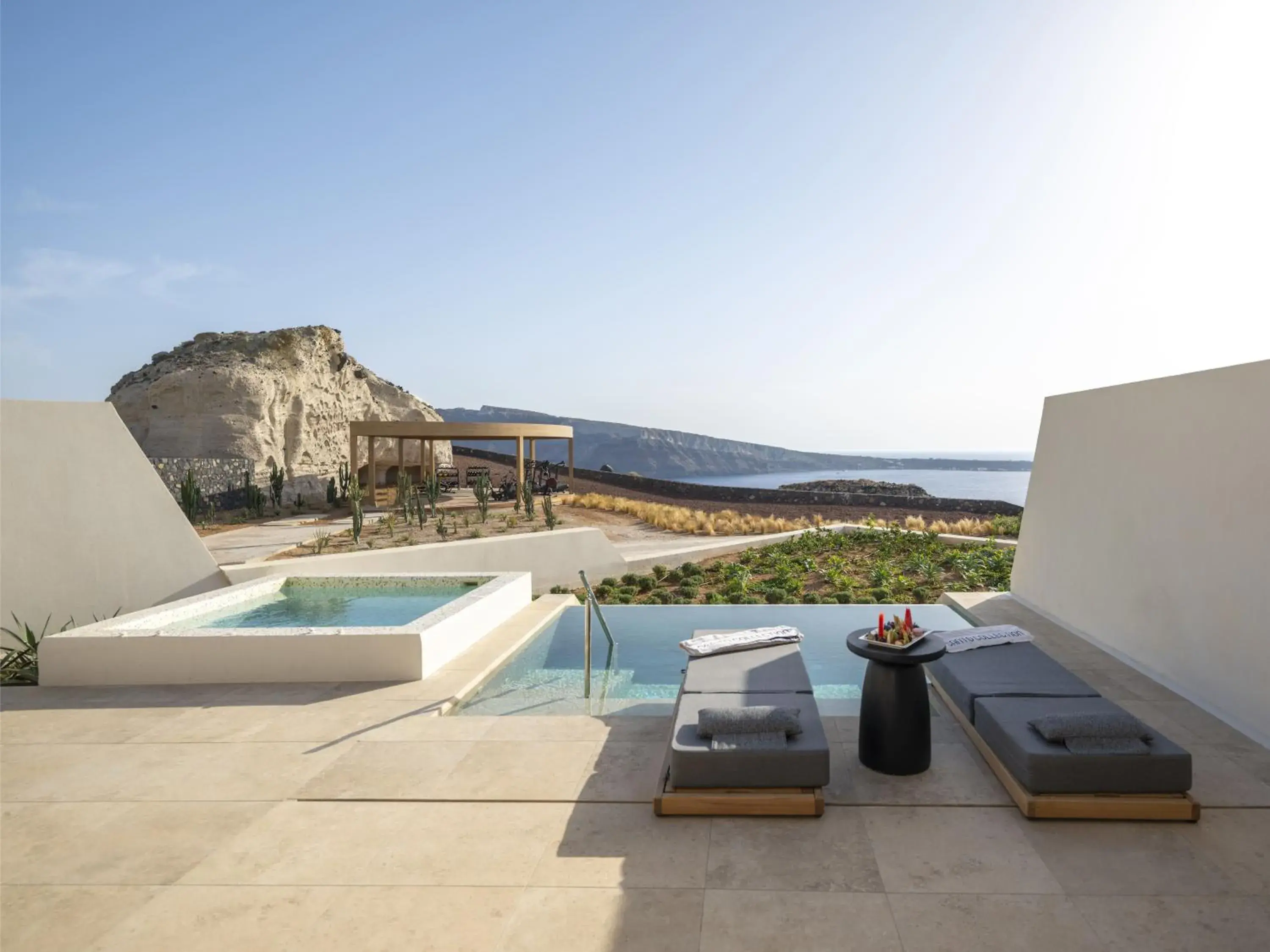 Majestic Sunset & Sea View Suite with Pool & Jacuzzi in Santo Mine Oia Suites Majestic Sunset & Sea View Suite with Pool & Jacuzzi in Santo Mine Oia Suites