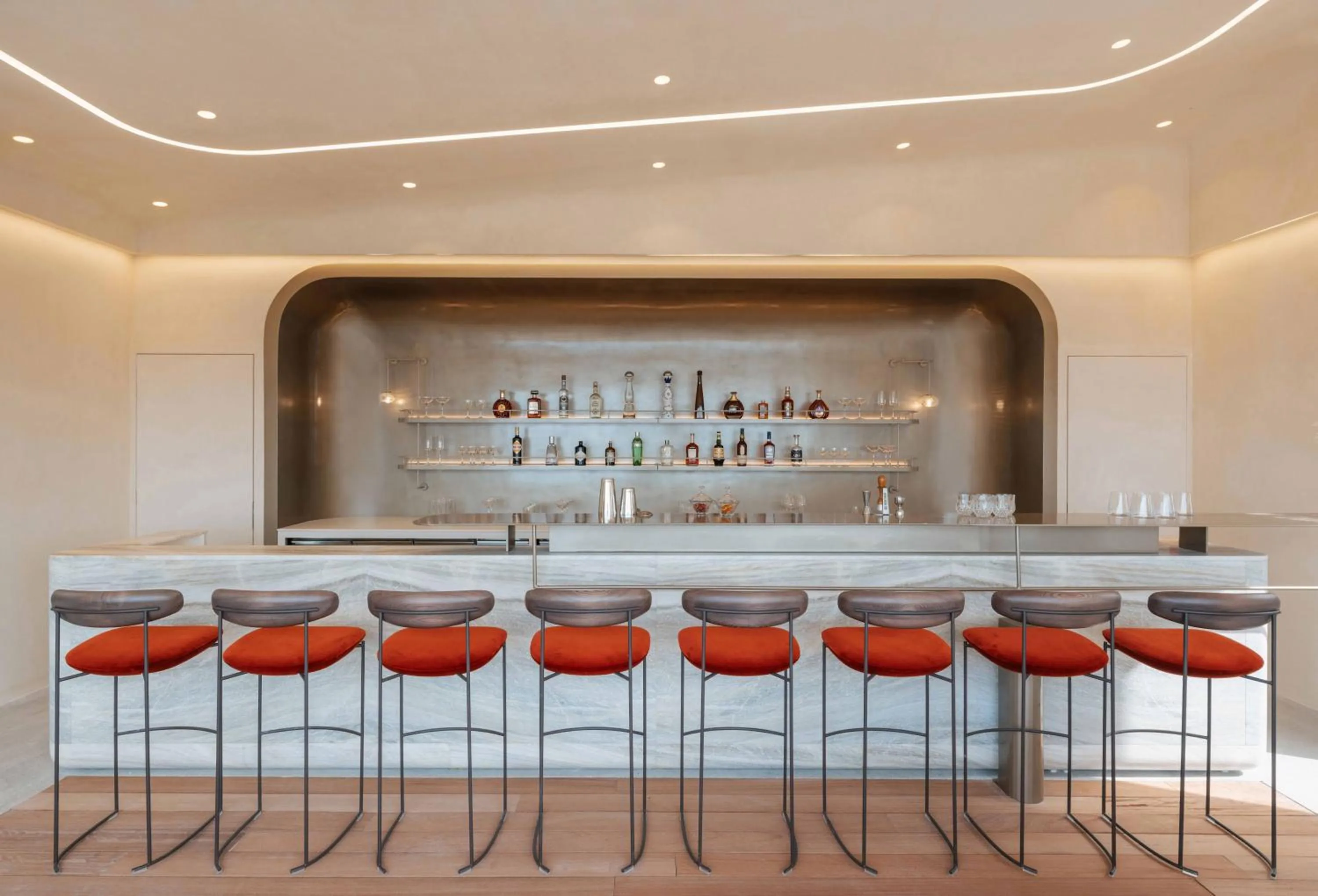 Lounge or bar in Santo Mine Oia Suites